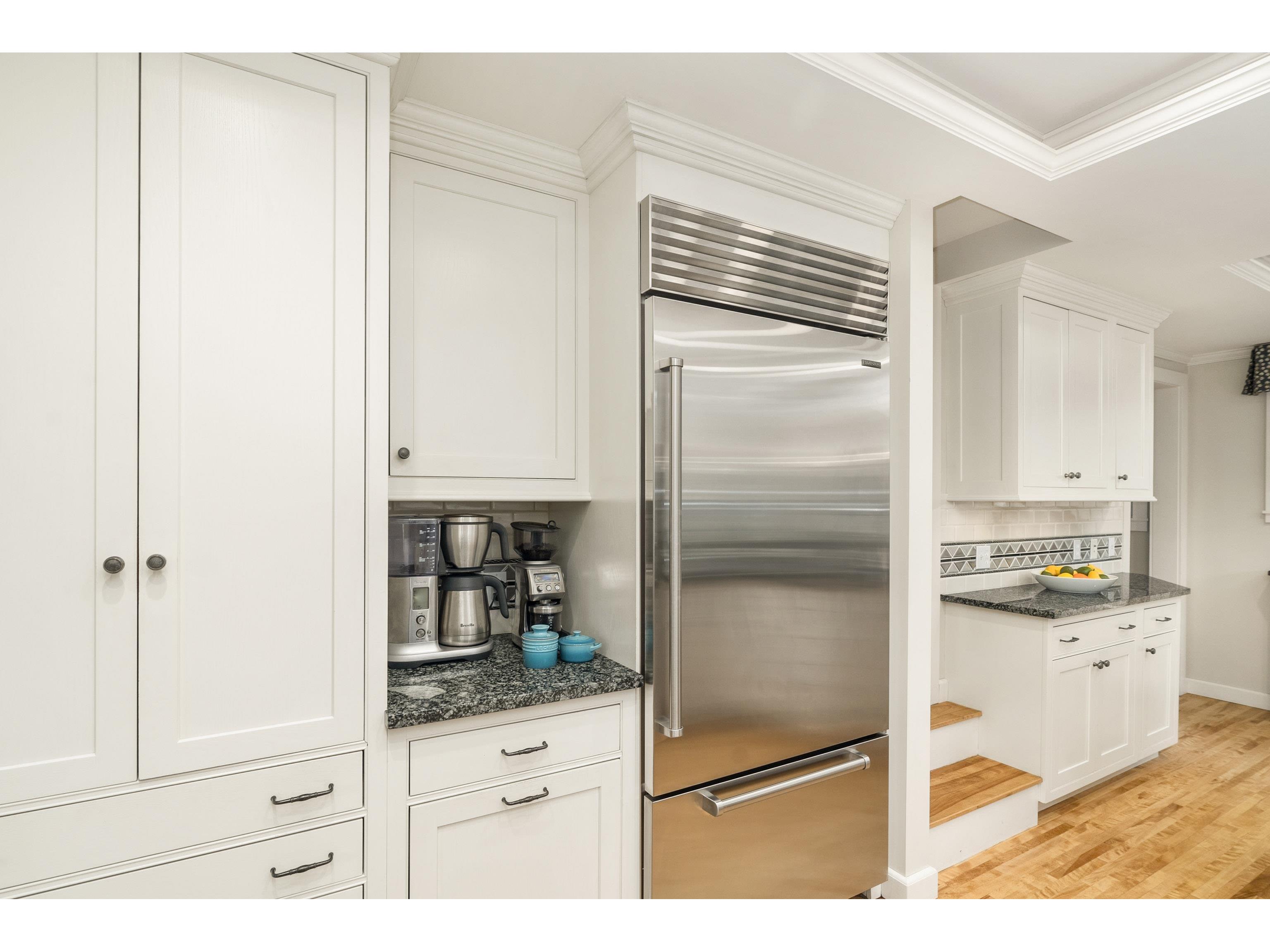 2328 E 3rd St Duluth MN 55812 6117323 image28