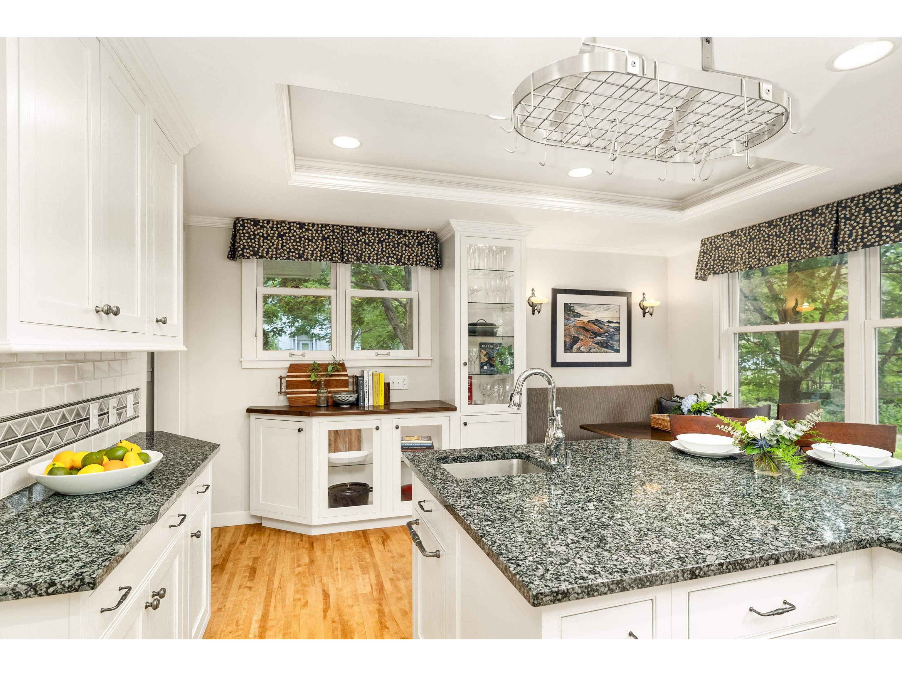 2328 E 3rd St Duluth MN 55812 6117323 image29