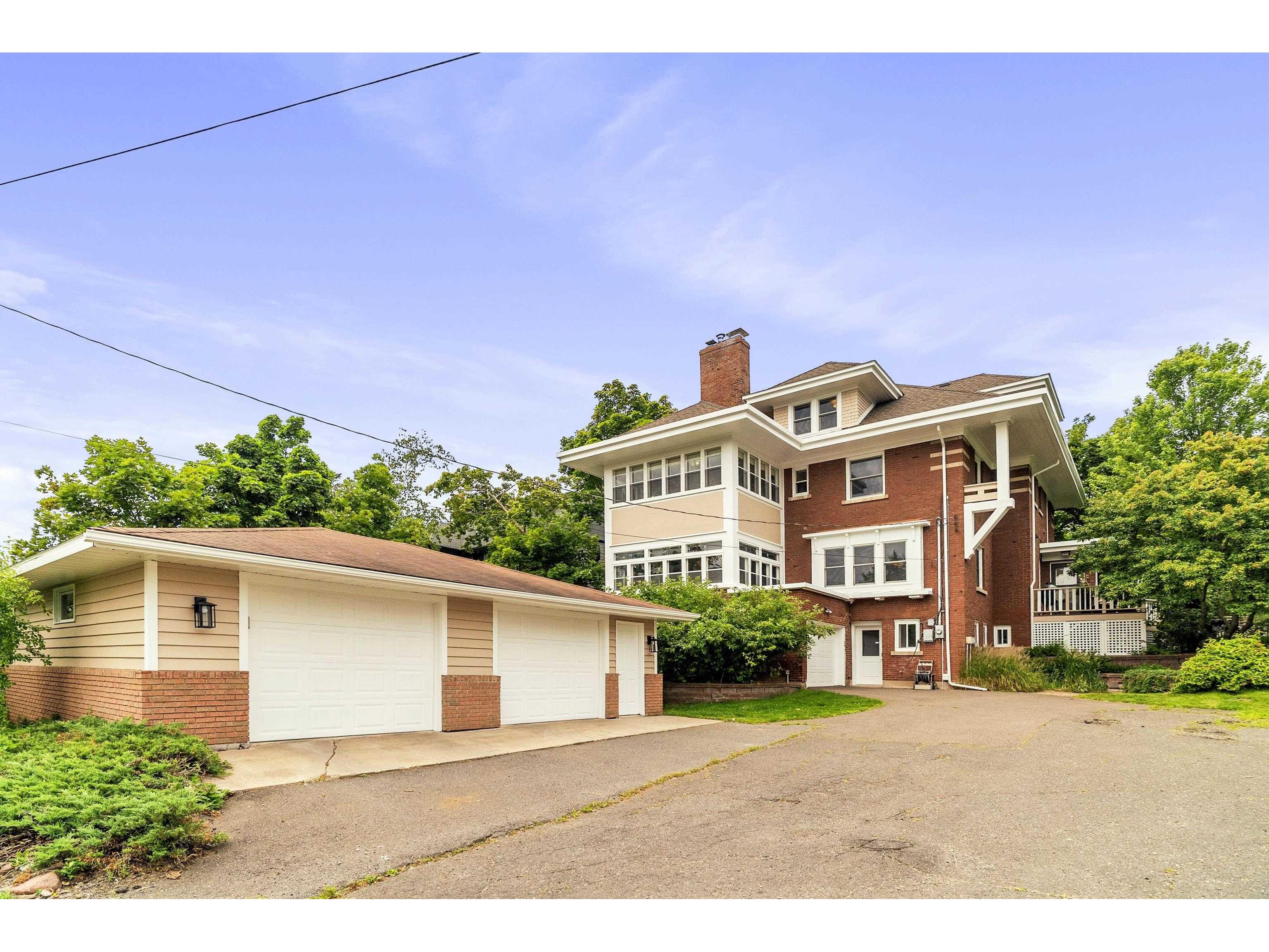 2328 E 3rd St Duluth MN 55812 6117323 image7