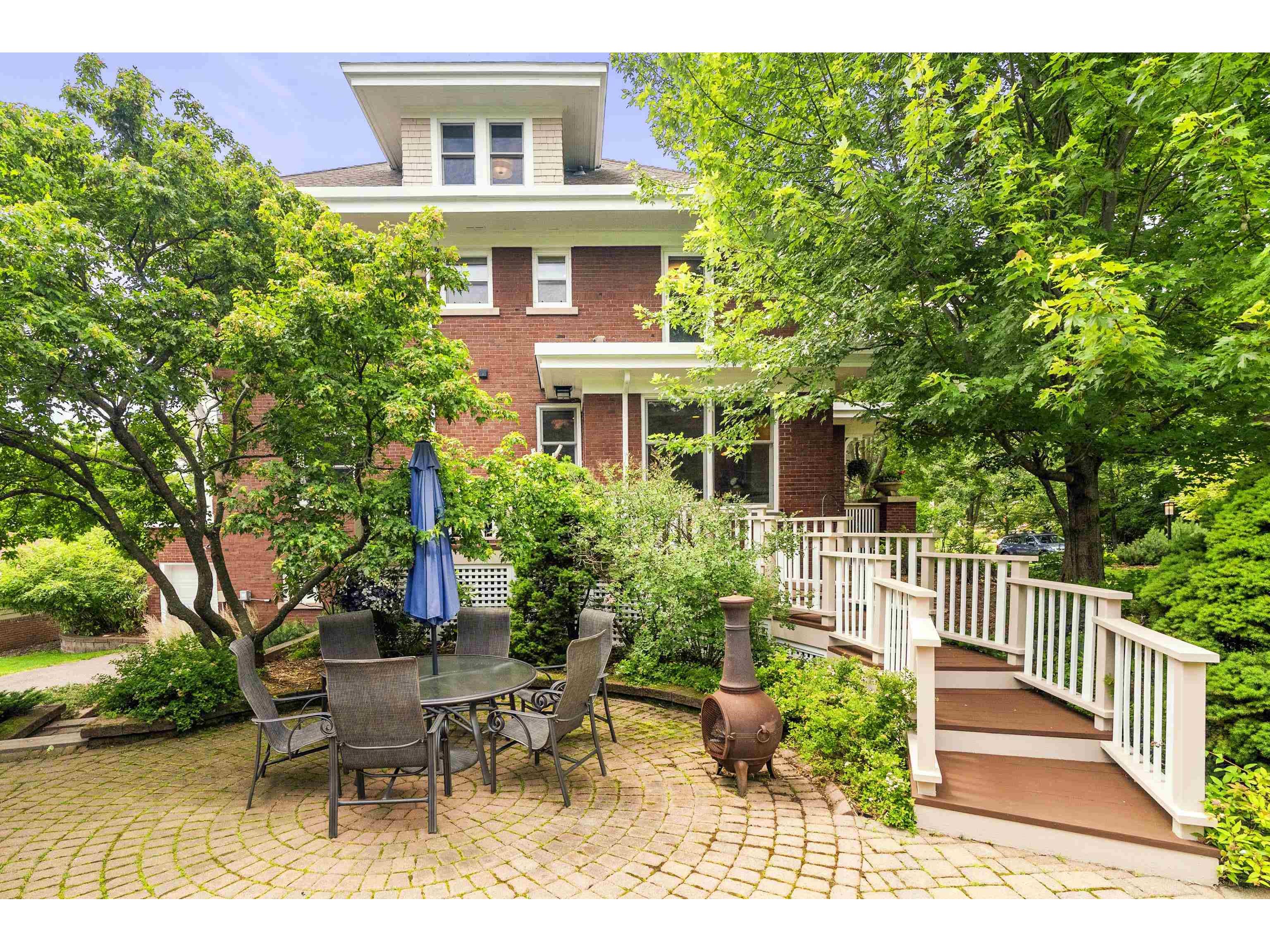 2328 E 3rd St Duluth MN 55812 6117323 image8