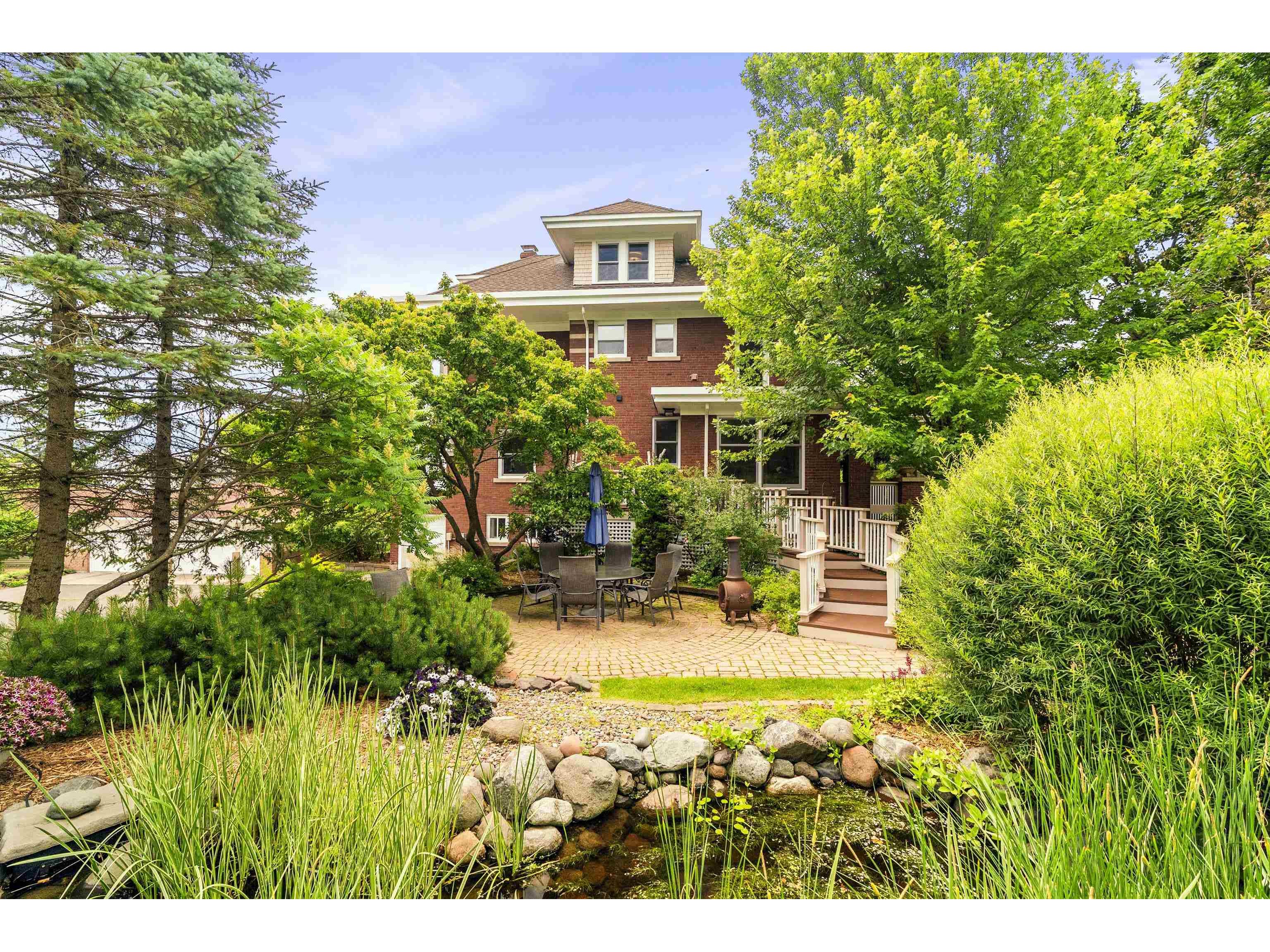 2328 E 3rd St Duluth MN 55812 6117323 image9