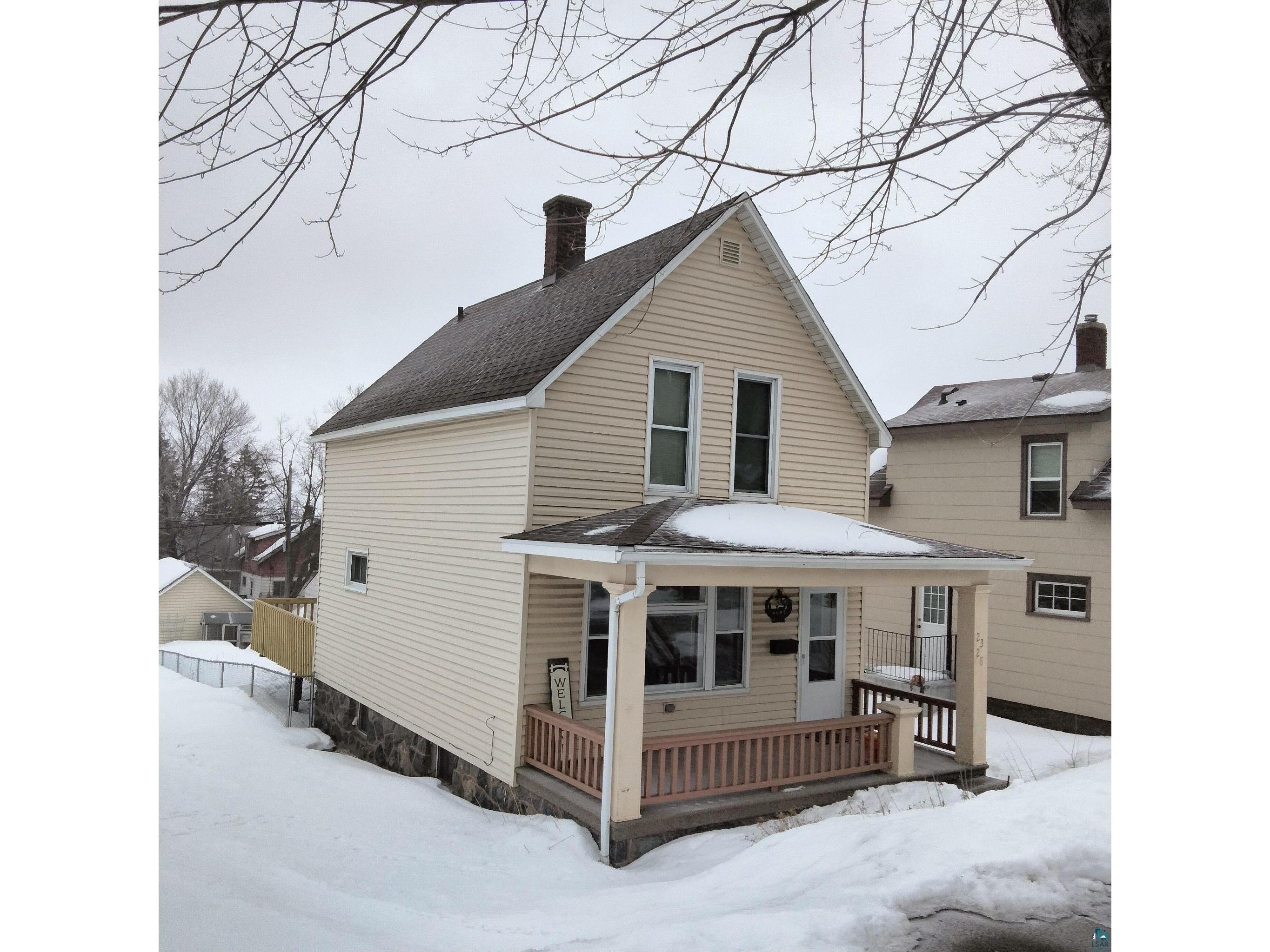 2328 W 9th St Duluth MN 55806 6107127 image1