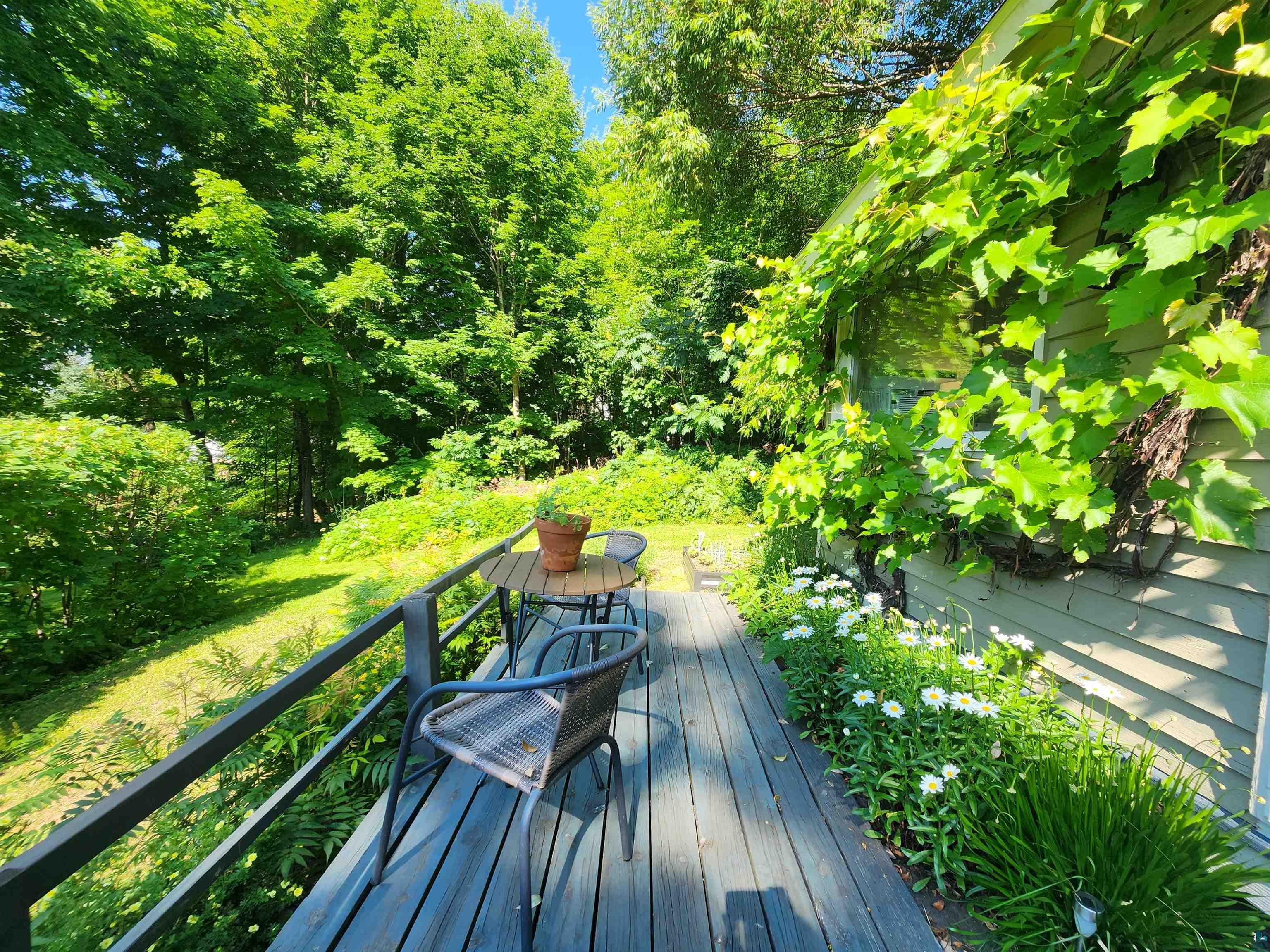 233 N 4th St Bayfield WI 54814 6126675 image34