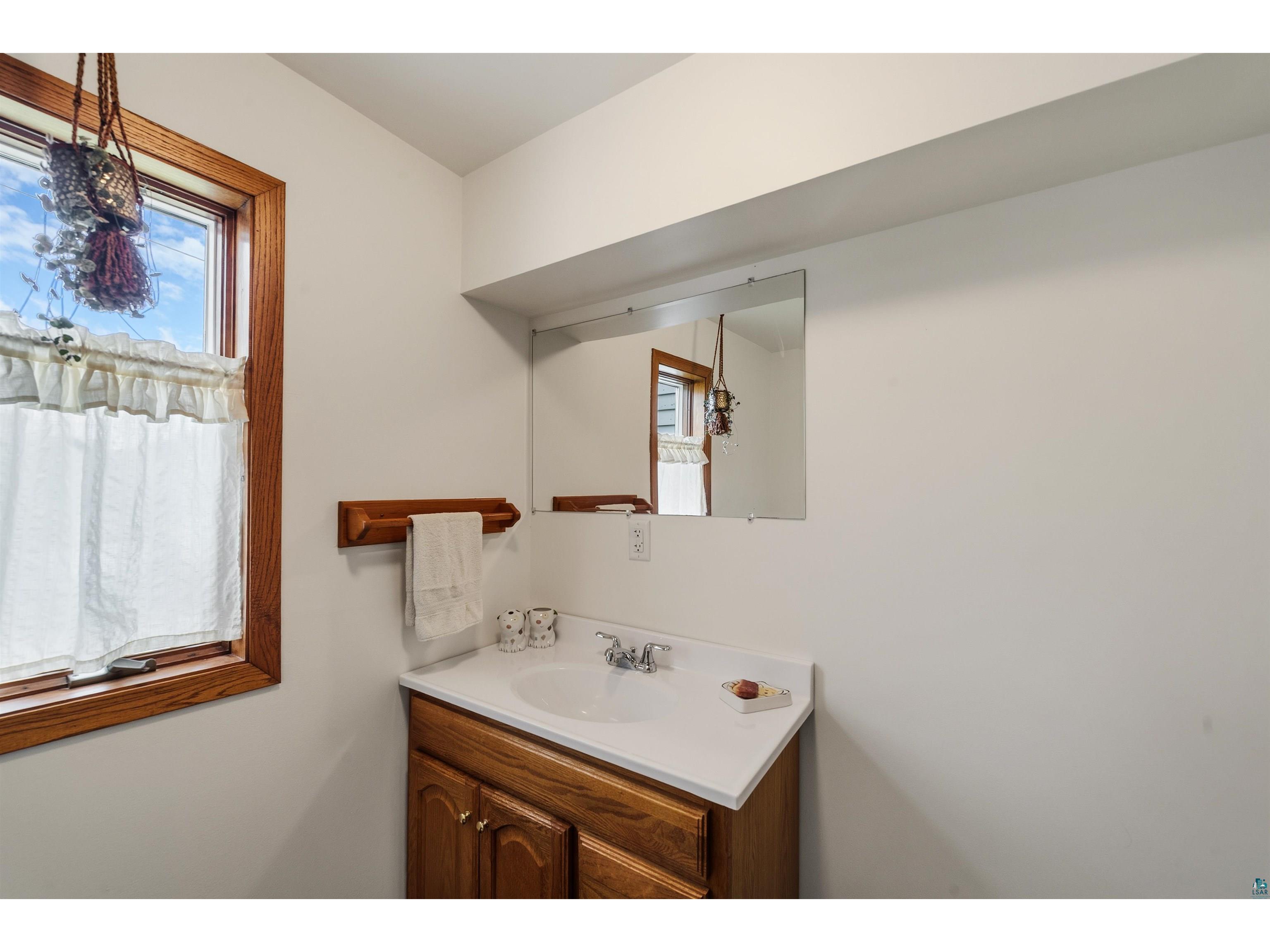 2330 Silcox Ave Duluth MN 55803 6126316 image23