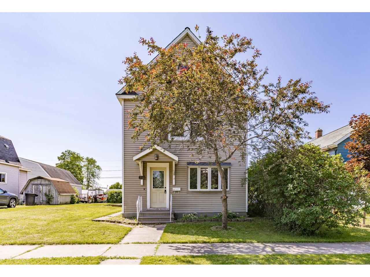 2331 Maryland Ave Superior WI 54880 6120635 image1