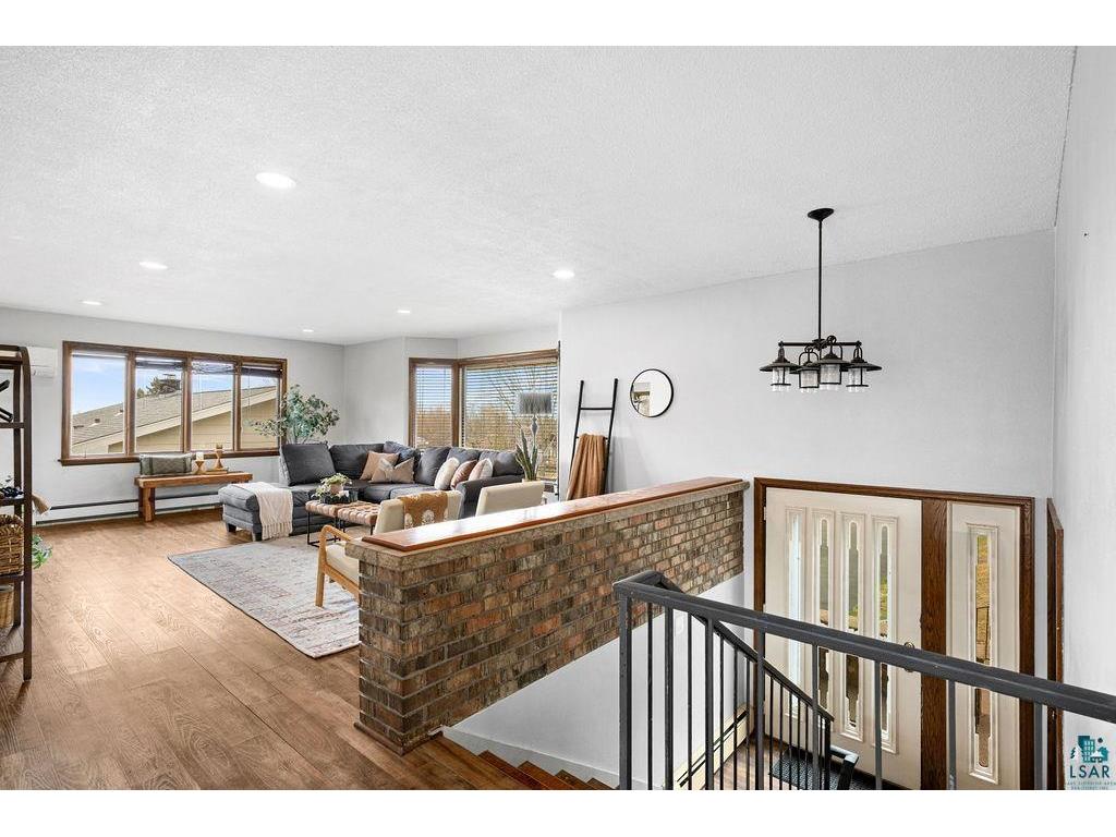 2332 Springvale Rd Duluth MN 55811 6124893 image3