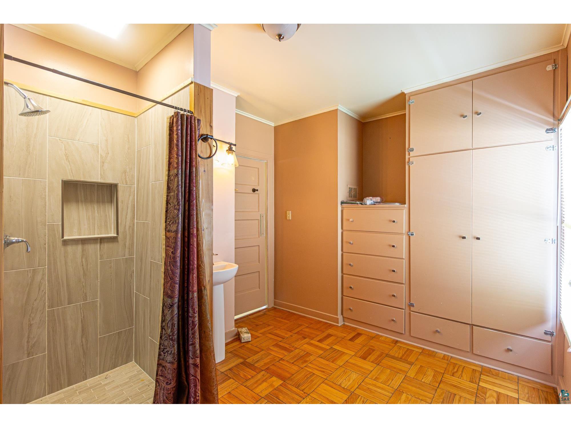 235 E Harvey St Ely MN 55731 6120829 image15