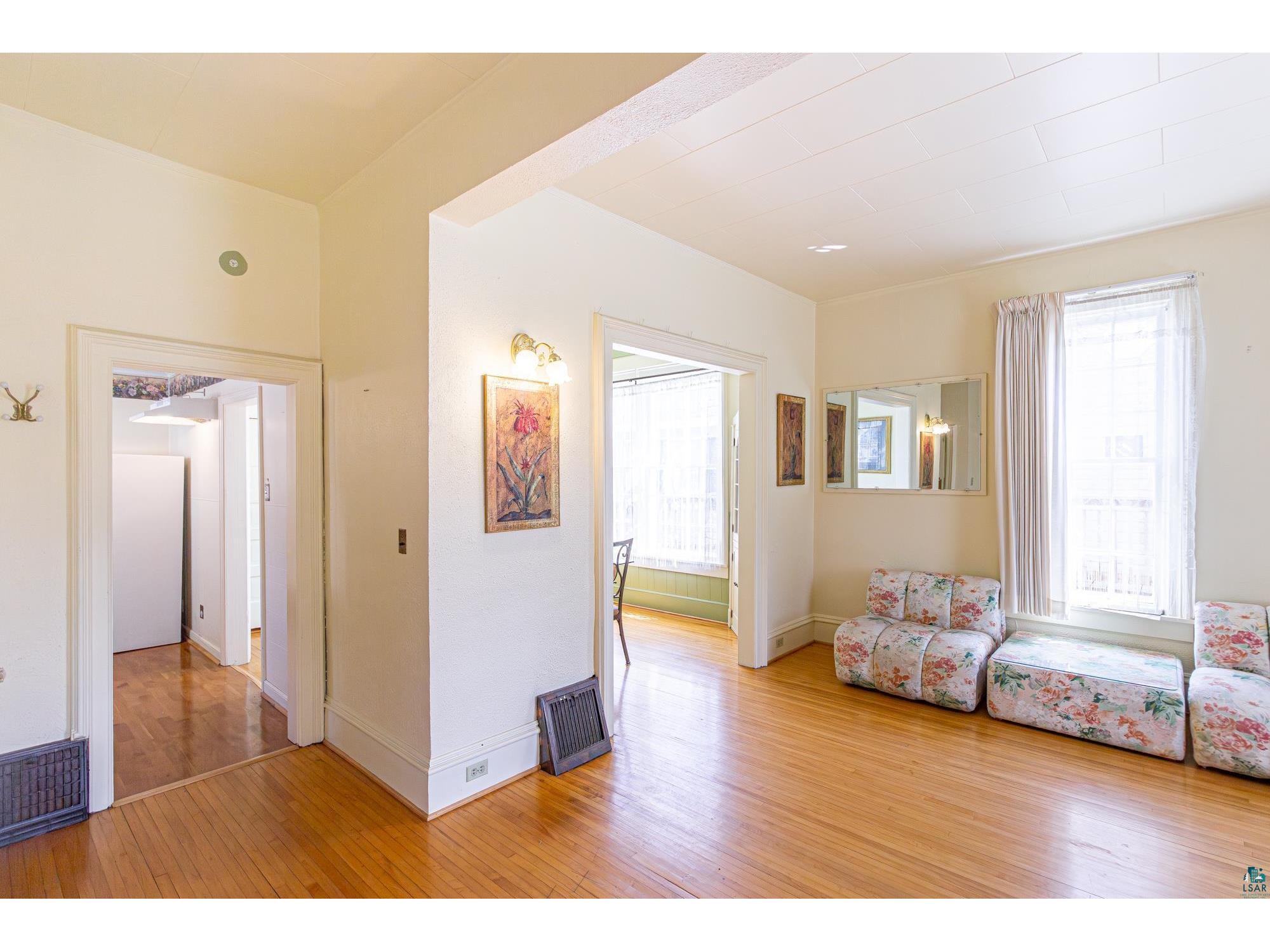 235 E Harvey St Ely MN 55731 6120829 image2