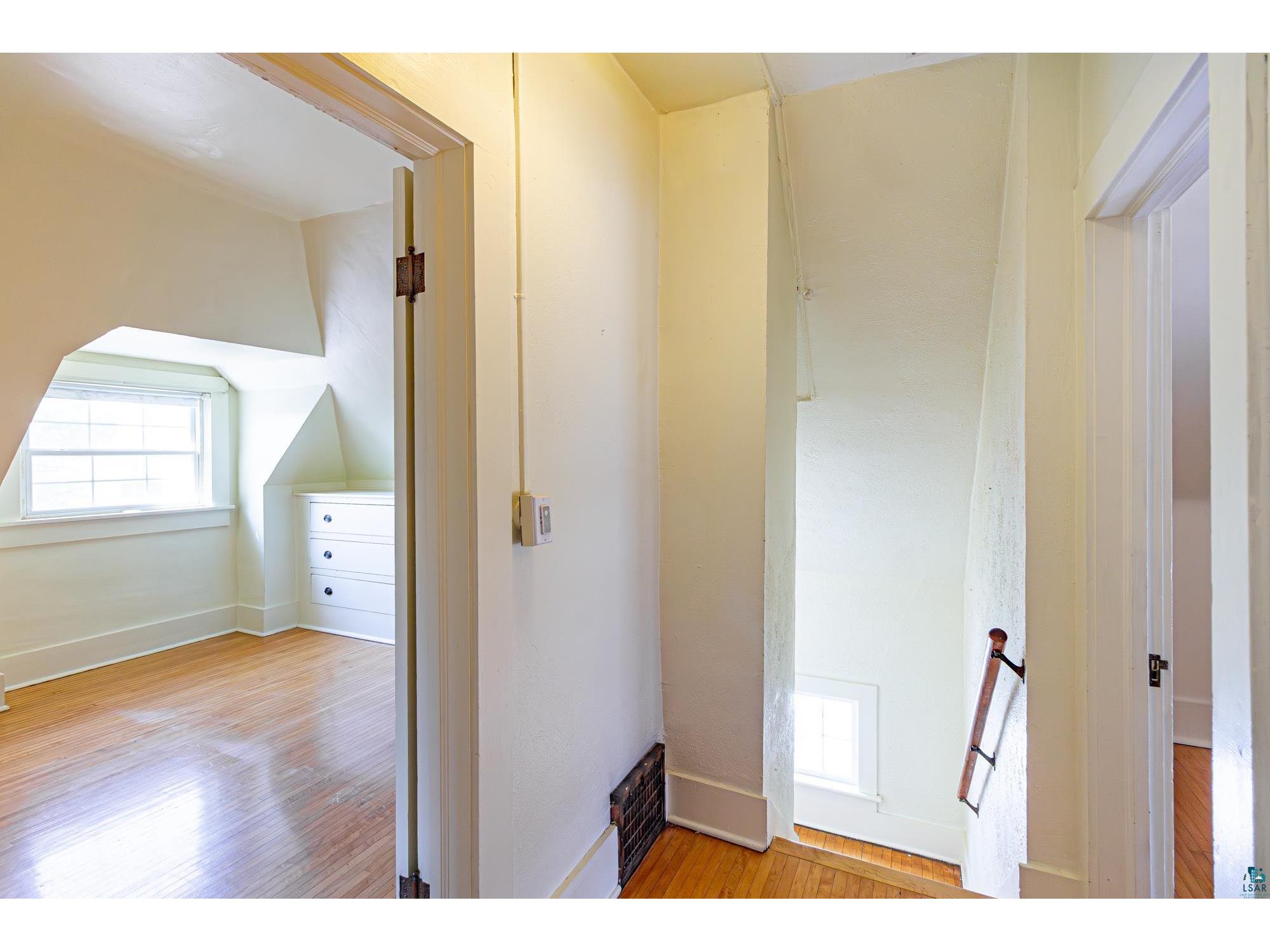 235 E Harvey St Ely MN 55731 6120829 image24