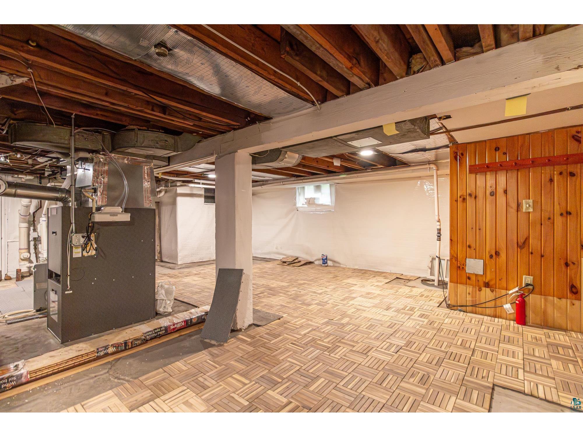 235 E Harvey St Ely MN 55731 6120829 image34