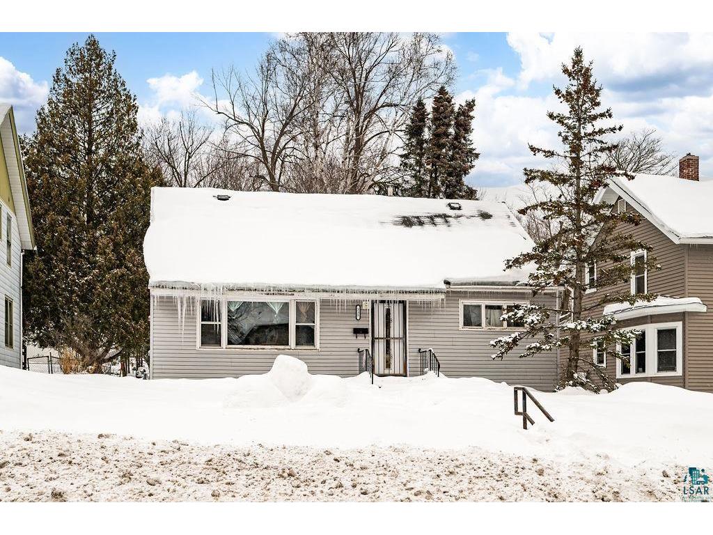 235 W Arrowhead Rd Duluth MN 55803 6106740 image1