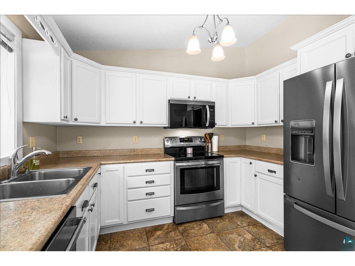 2360 Apple Ridge Dr Duluth MN 55811 6124014 image10