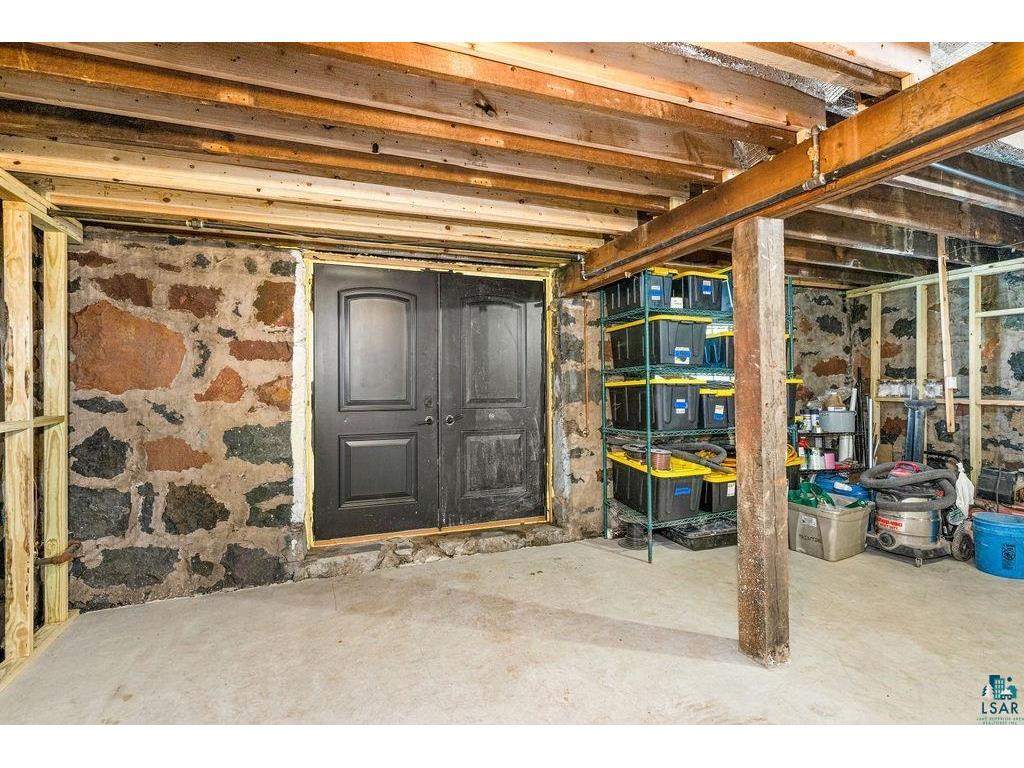 24 W 5th St Duluth MN 55806 6125885 image10