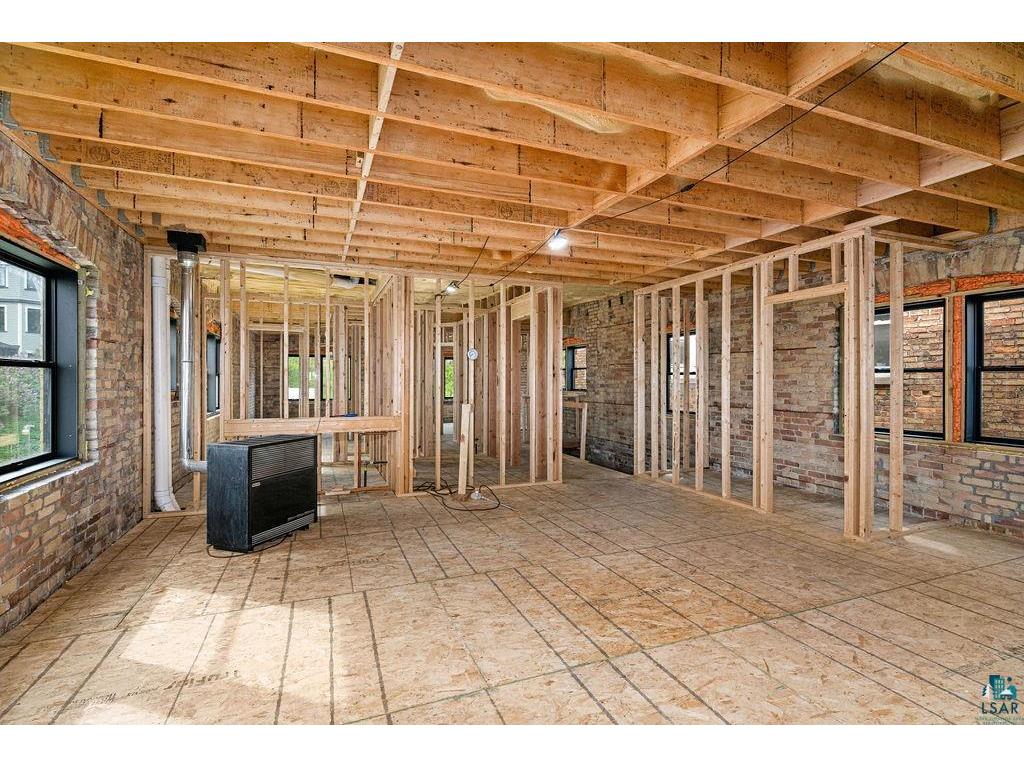 24 W 5th St Duluth MN 55806 6125885 image17