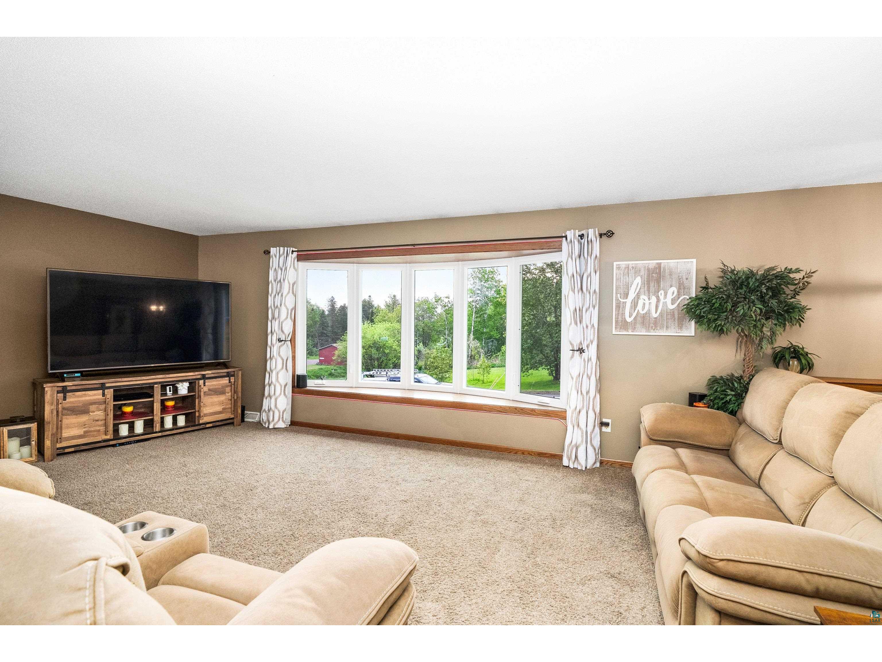 2401 W 23rd St Duluth MN 55811 6125880 image6