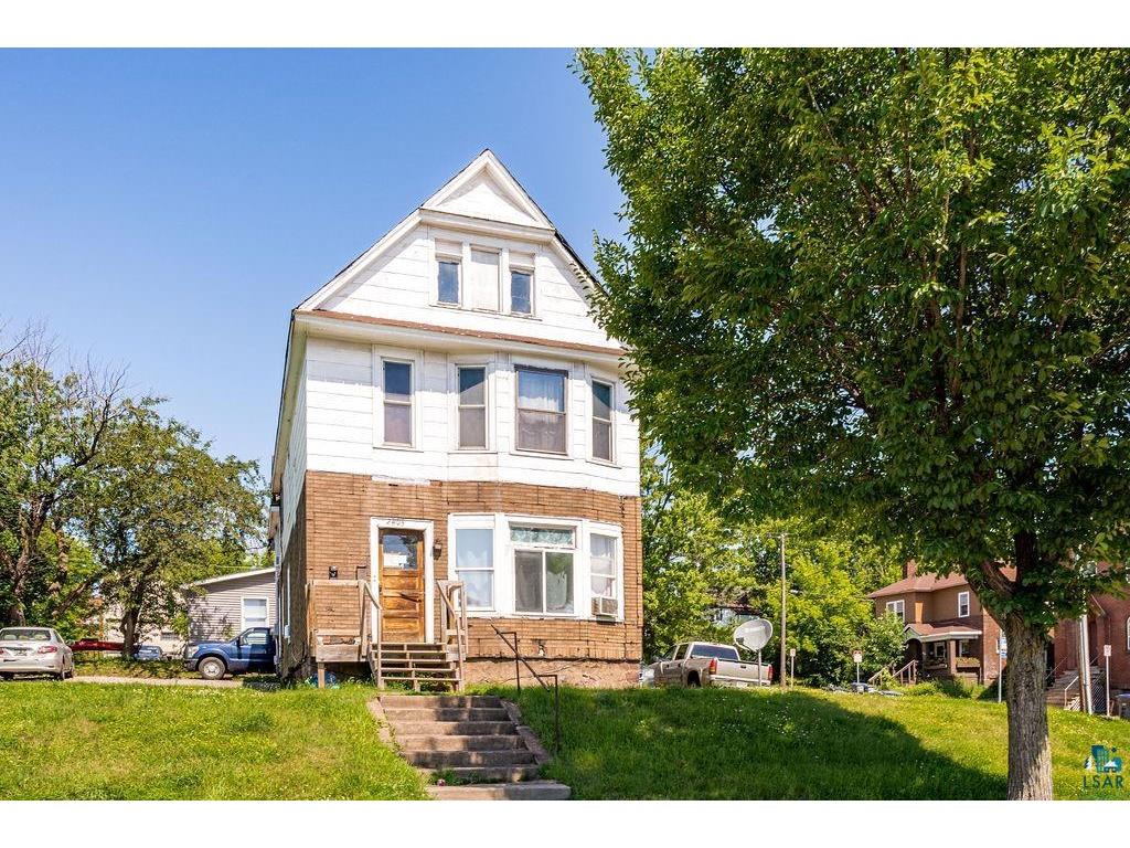 2403 & 2407 W 3rd St Duluth MN 55806 6126832 image5