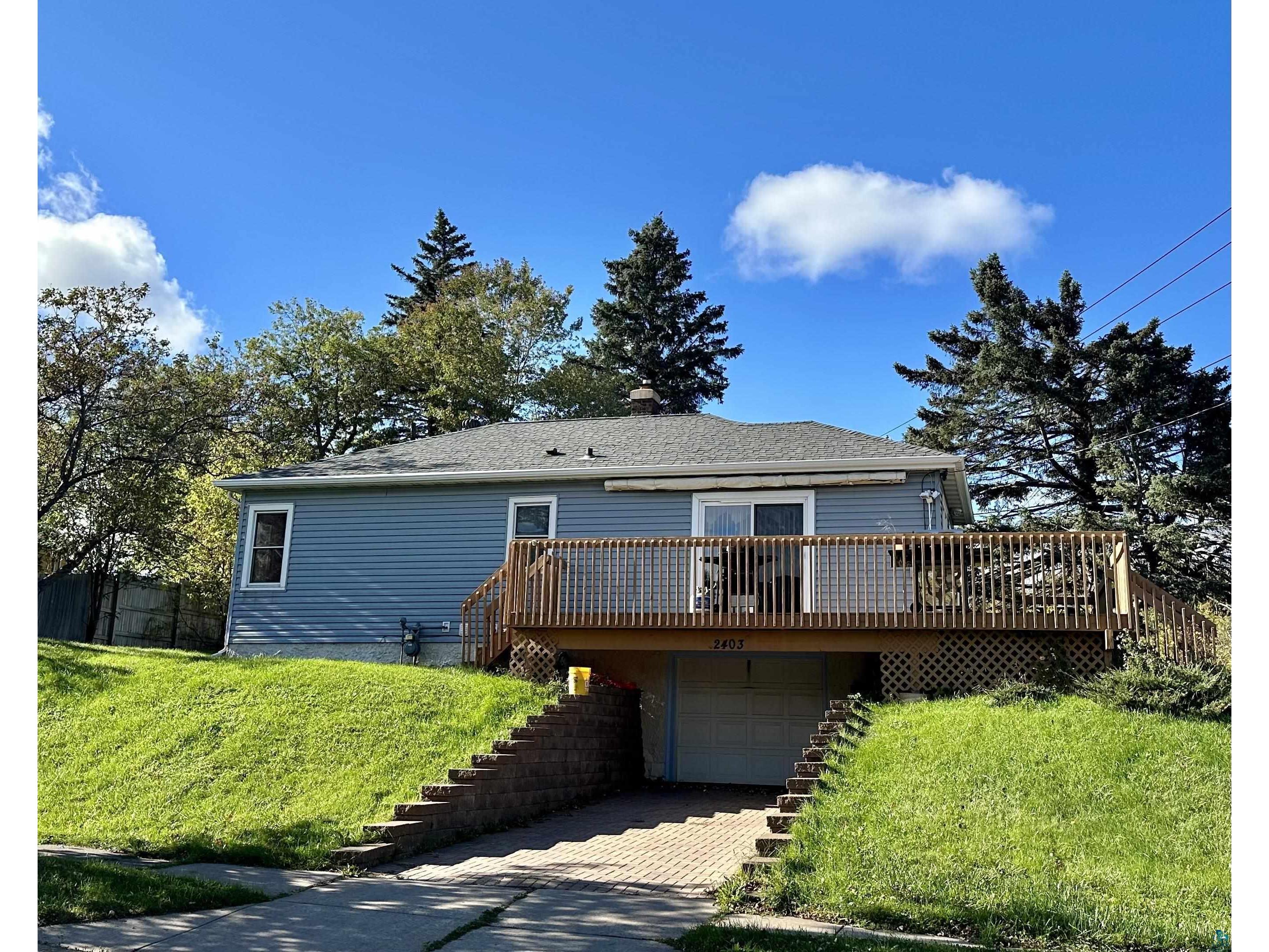 2403 W 15th St Duluth MN 55806 6111116 image1