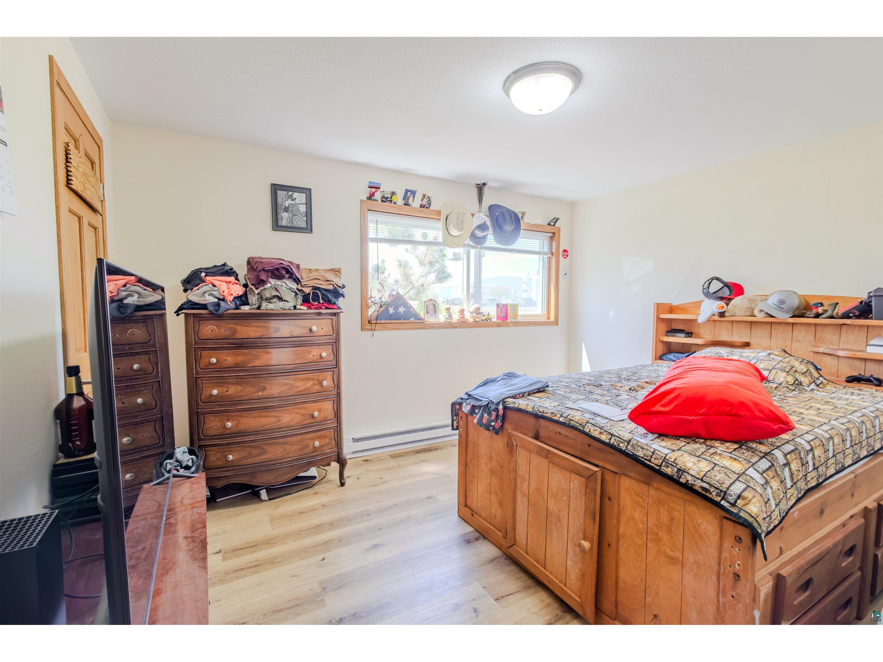 2406 Hill Ave Superior WI 54880 6125583 image25