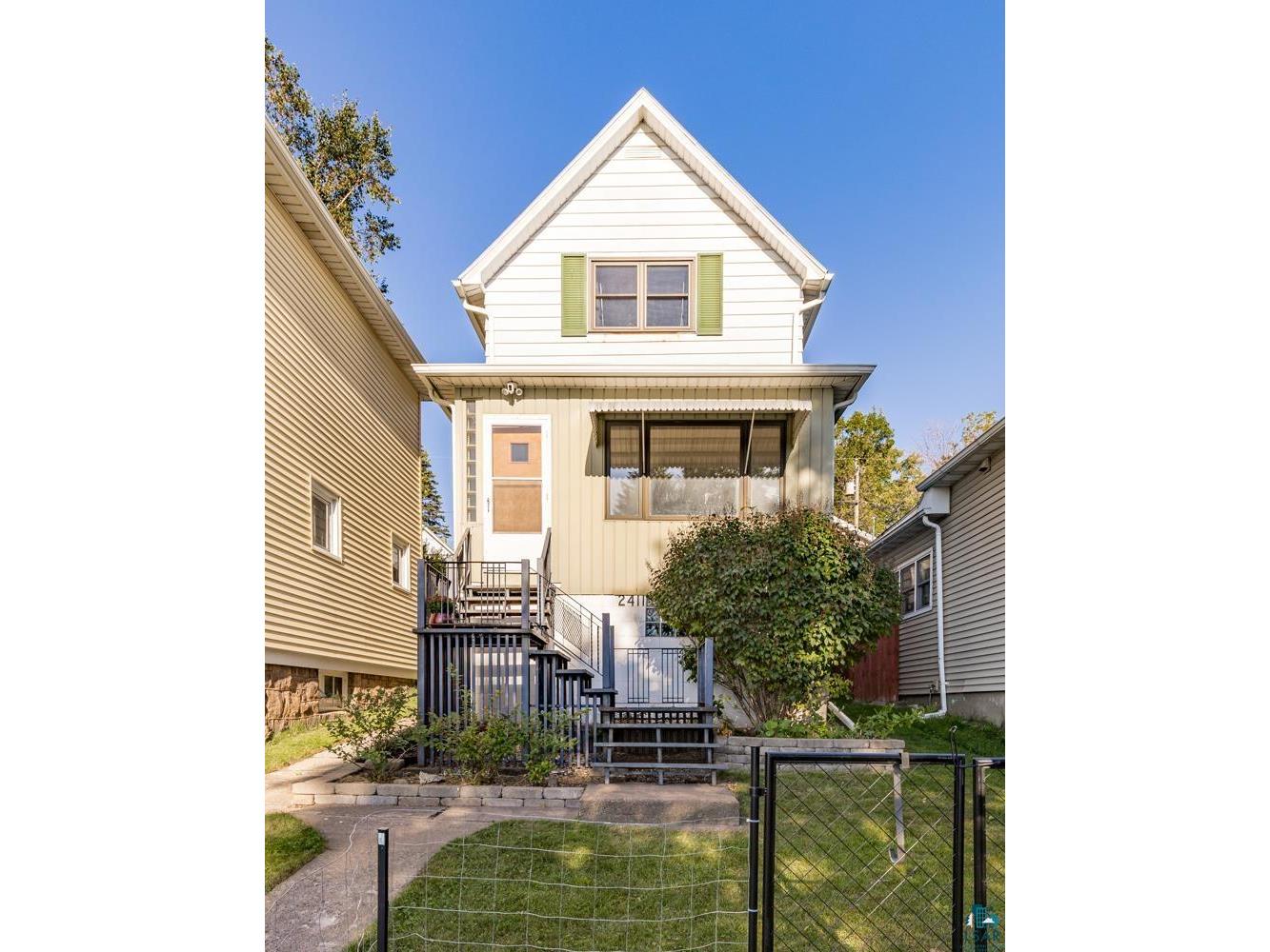 2411 W 6th St Duluth MN 55806 6116366 image1