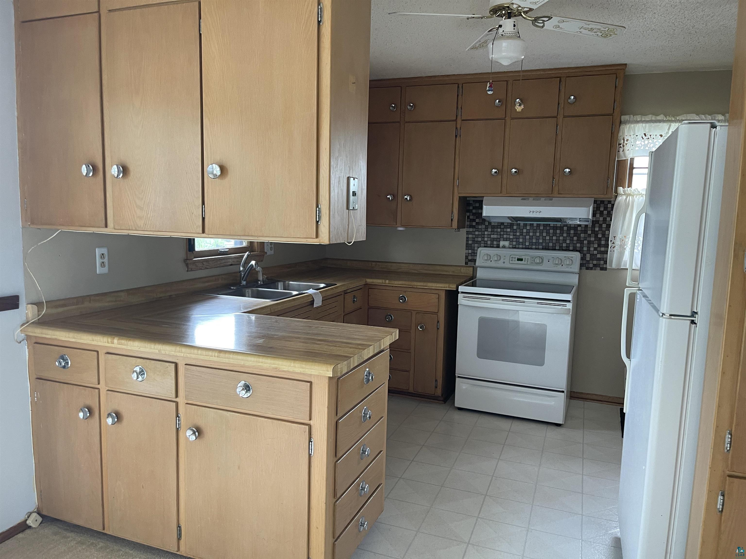 2412 NW 18th Ave Rochester MN 55901 6126458 image8