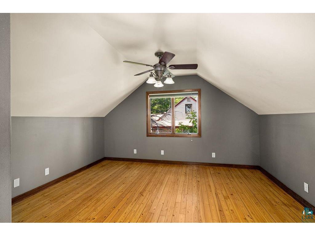 2417 Plymouth Ave Duluth MN 55811 6126785 image13