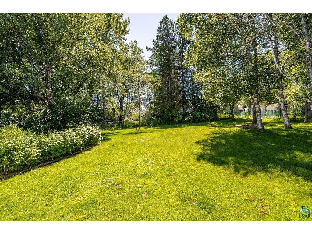 2417 Plymouth Ave Duluth MN 55811 6126785 image30