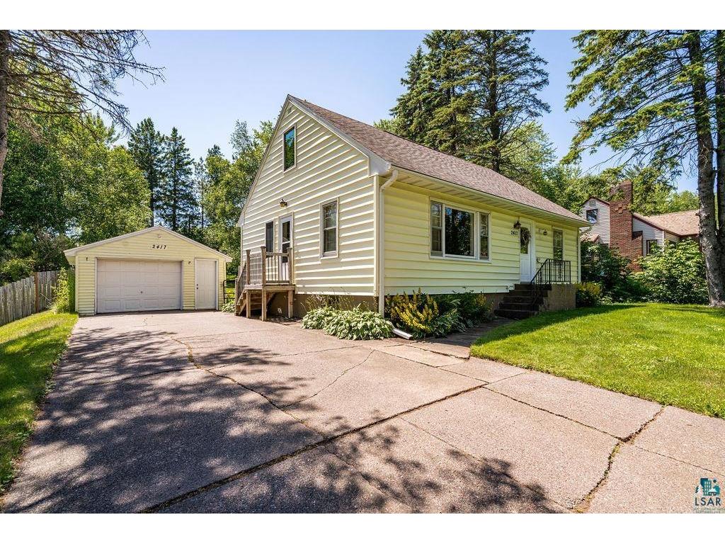 2417 Plymouth Ave Duluth MN 55811 6126785 image33
