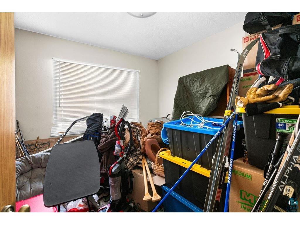 2417 Vermilion Rd Duluth MN 55803 6124160 image24