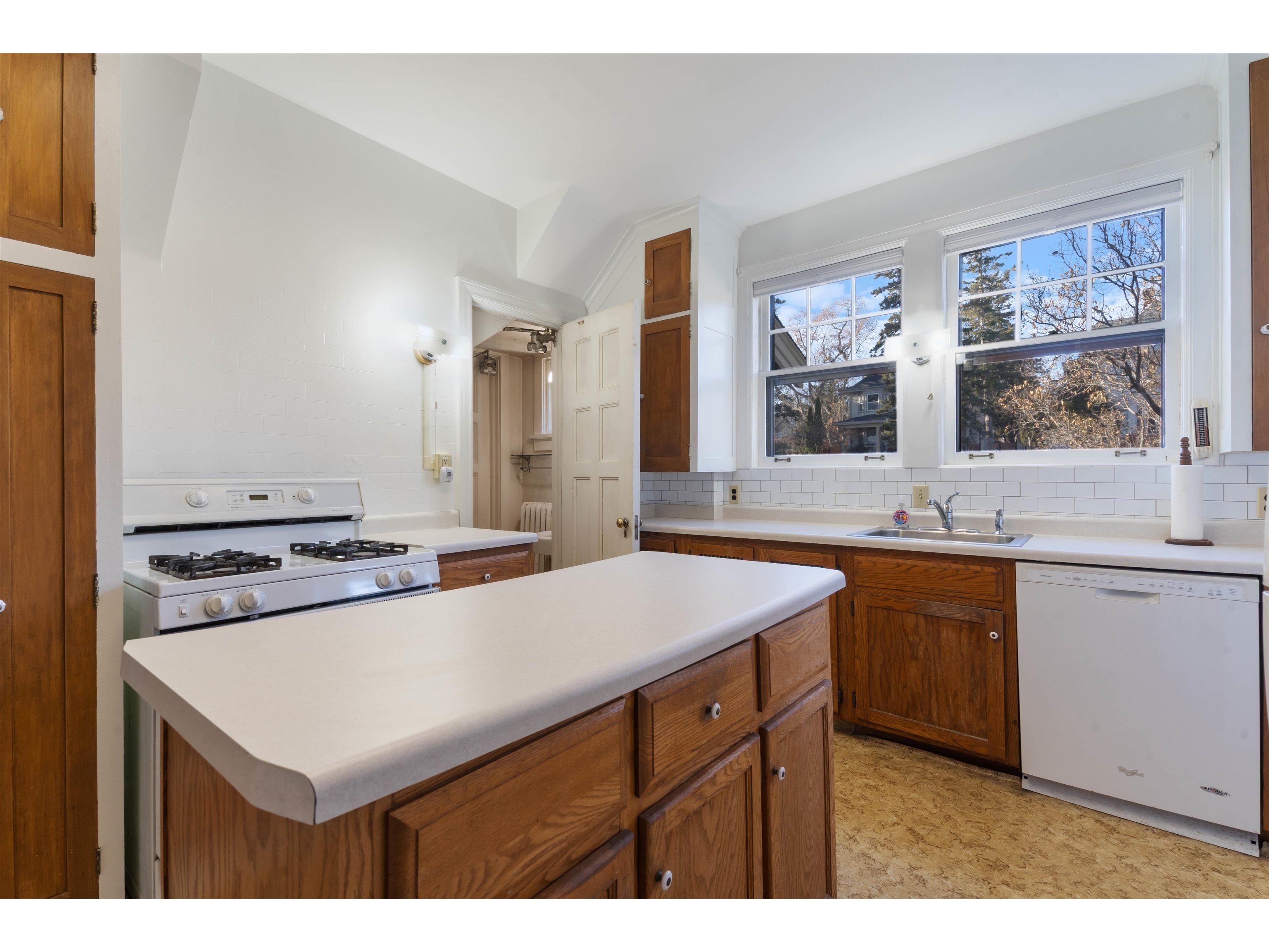 2418 E 4th St Duluth MN 55812 6122972 image19