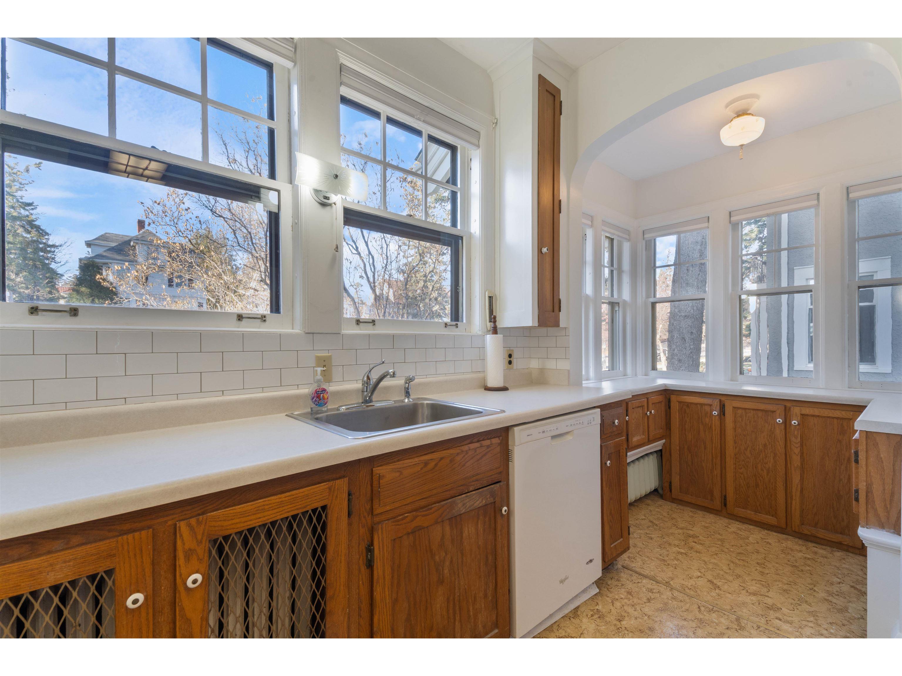 2418 E 4th St Duluth MN 55812 6122972 image20