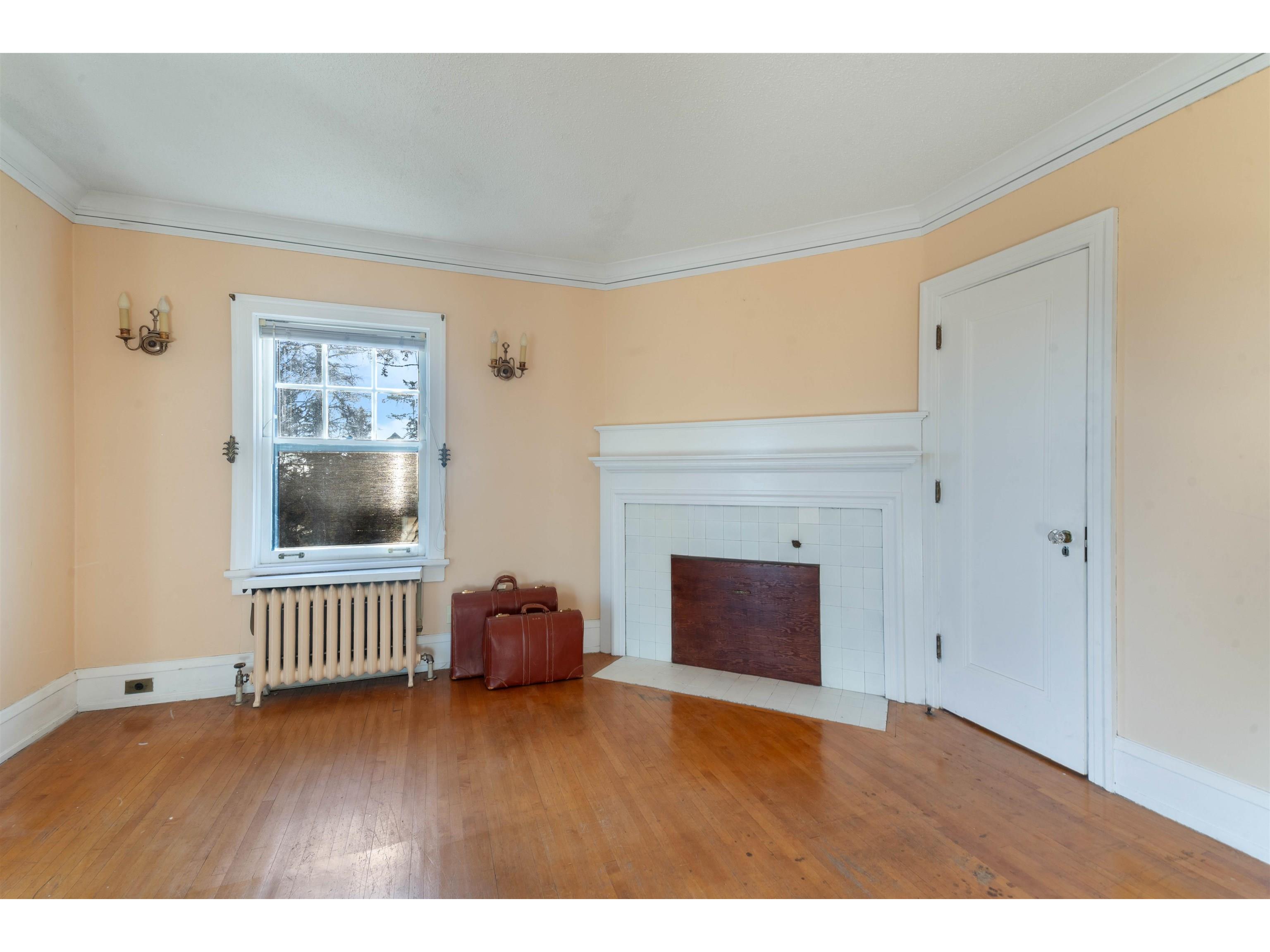 2418 E 4th St Duluth MN 55812 6122972 image25