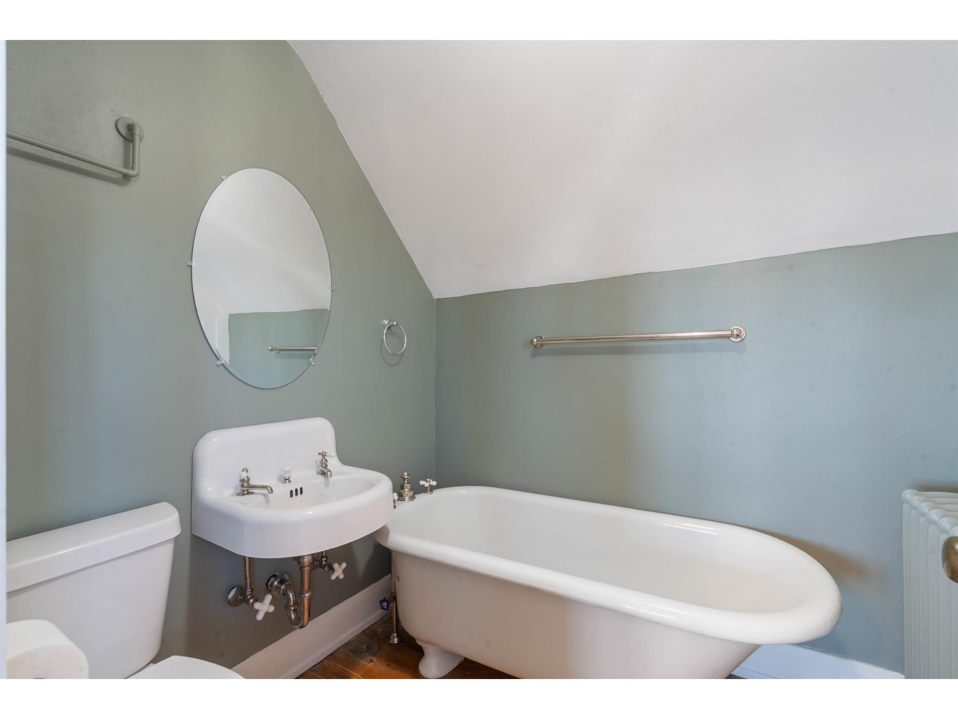 2418 E 4th St Duluth MN 55812 6122972 image36