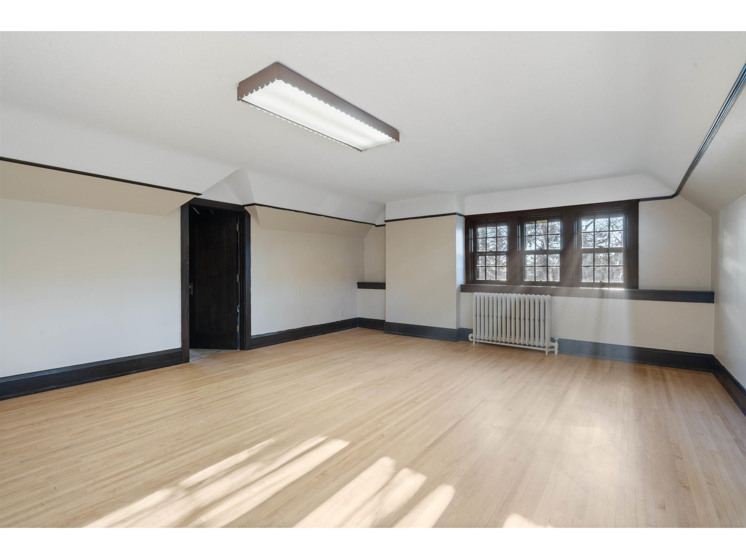 2418 E 4th St Duluth MN 55812 6122972 image38