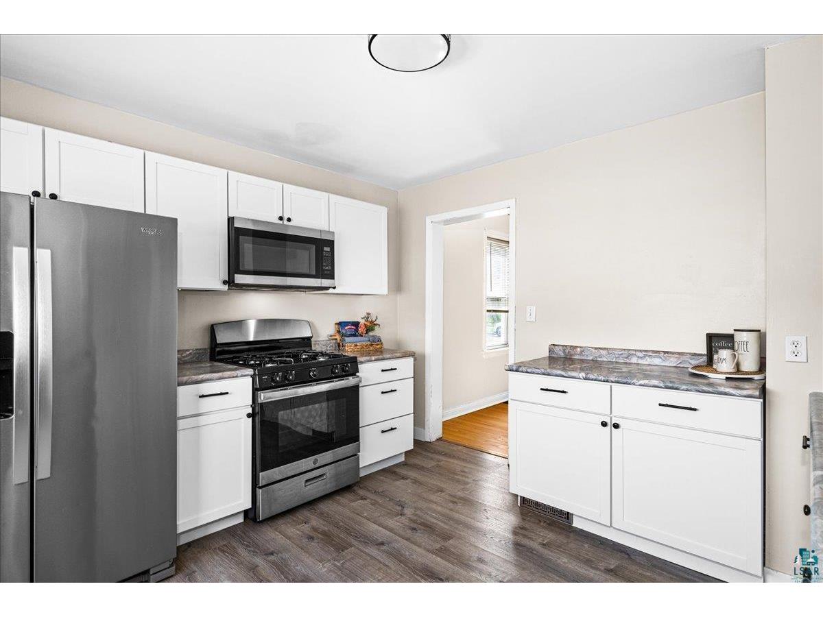 2418 W 2nd St Duluth MN 55806 6125624 image14