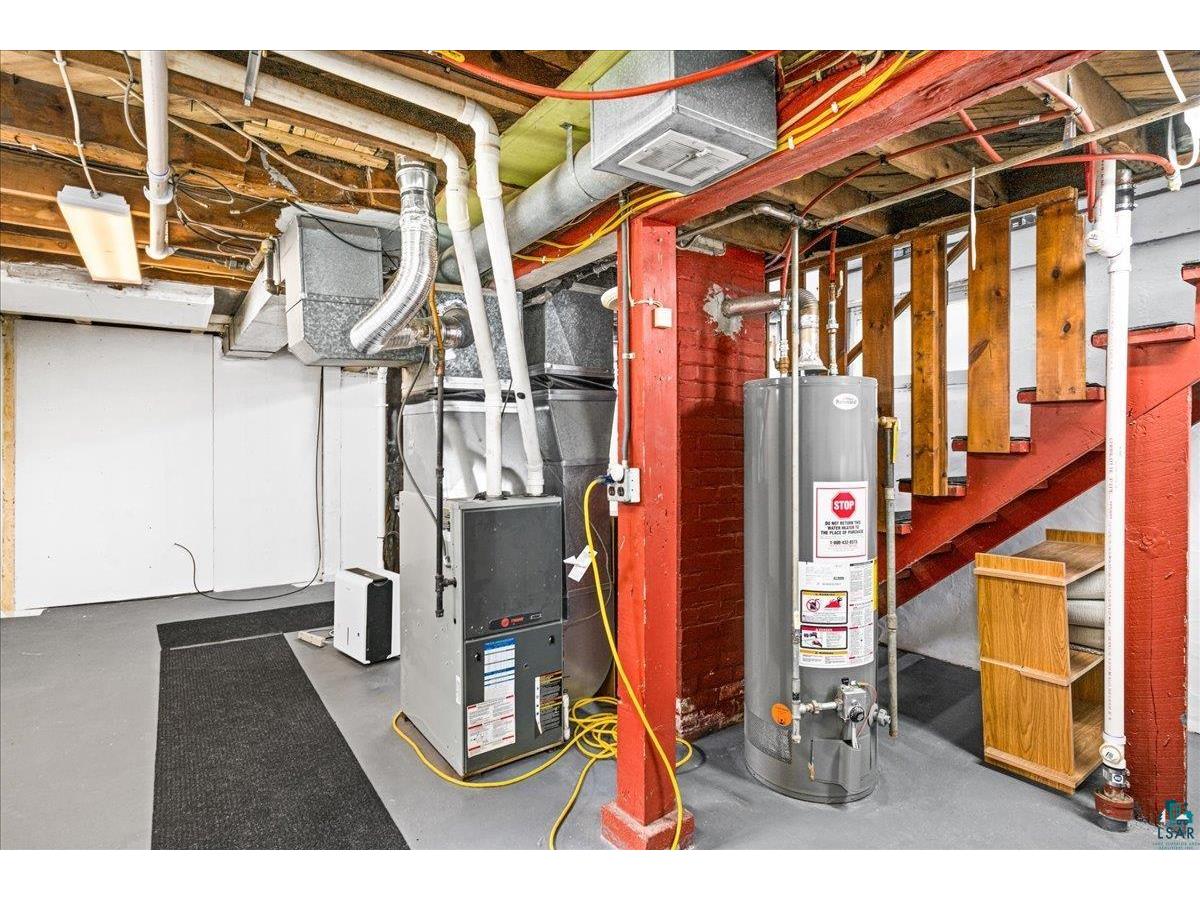 2418 W 2nd St Duluth MN 55806 6125624 image31