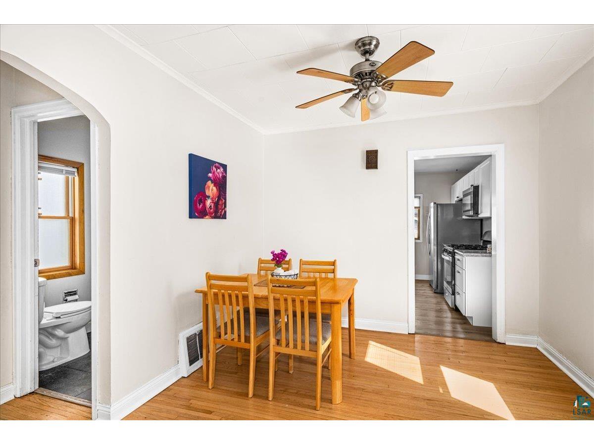2418 W 2nd St Duluth MN 55806 6125624 image9