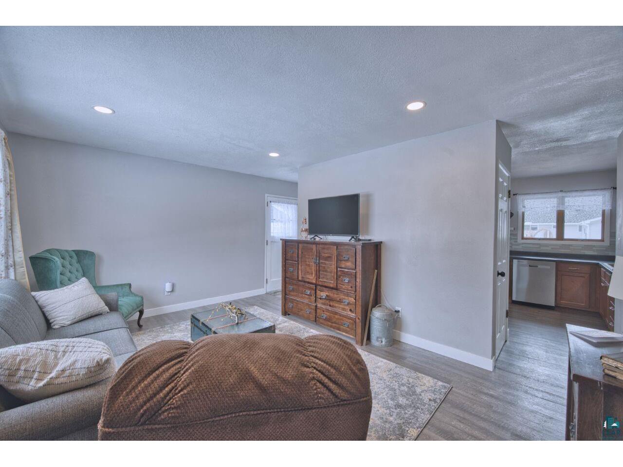242 Hampshire Dr Hoyt Lakes MN 55750 6124430 image4