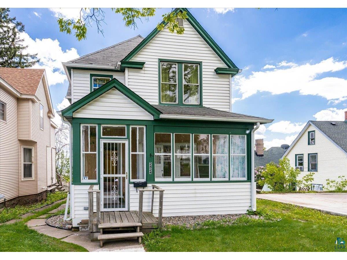 2424 W 7th St Duluth MN 55806 6126178 image1