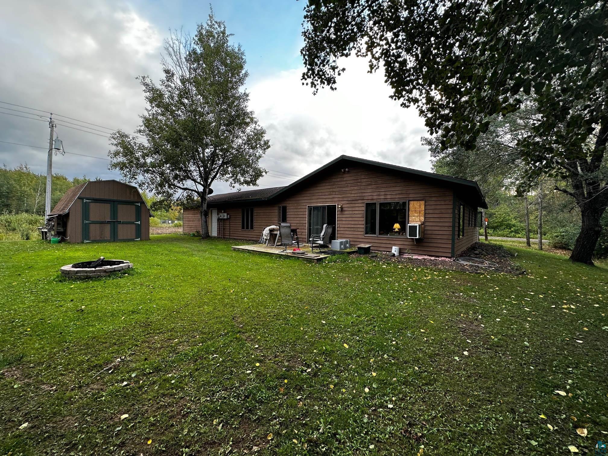 2425 E 11th St Superior WI 54880 6110096 image1