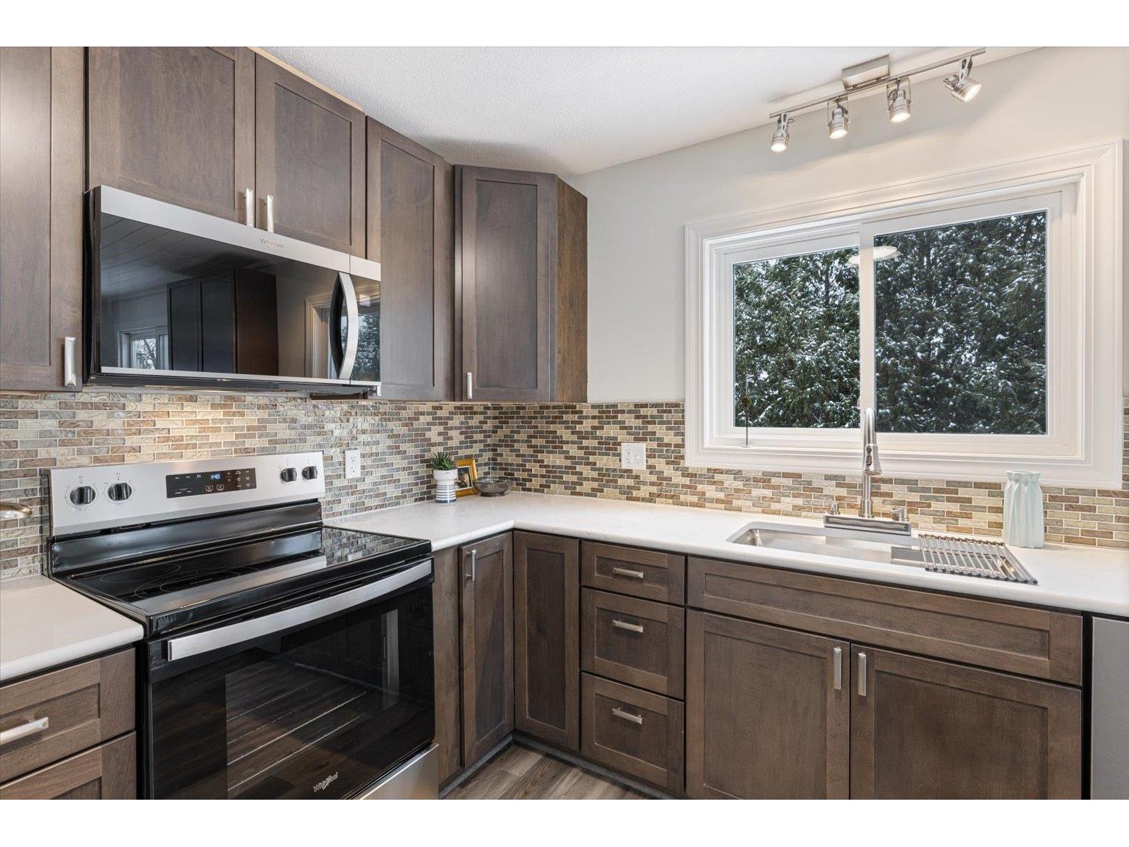 2430 Logan Ave Superior WI 54880 6121559 image14