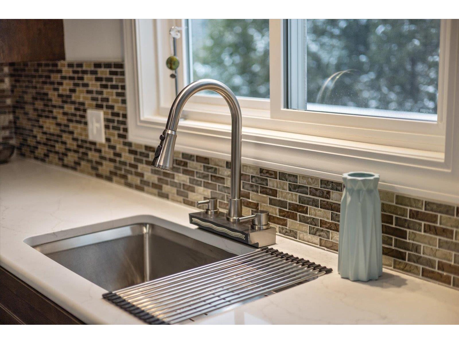 2430 Logan Ave Superior WI 54880 6121559 image17