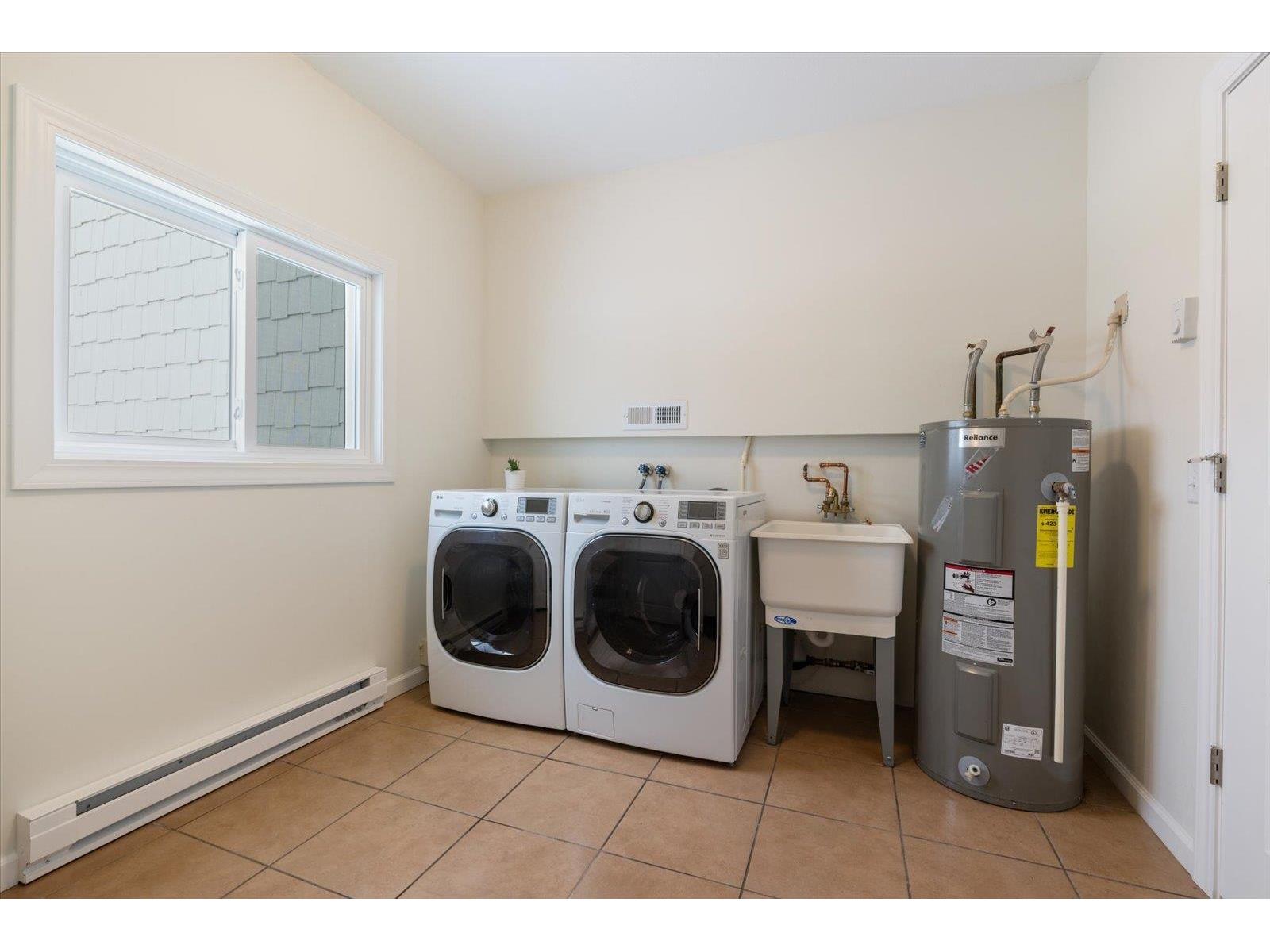 2430 Logan Ave Superior WI 54880 6121559 image30