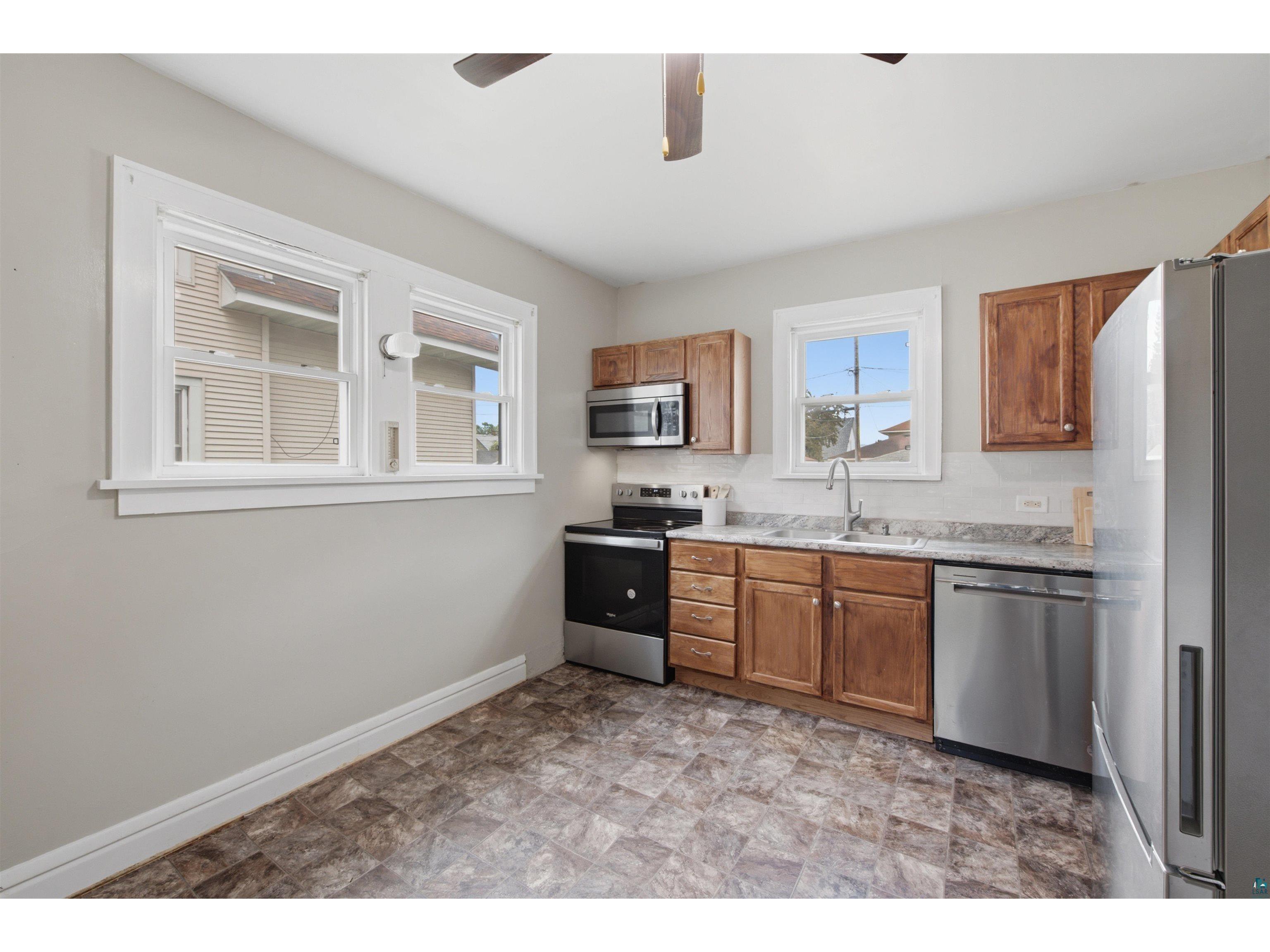 2430 Ogden Ave Superior WI 54880 6126184 image5