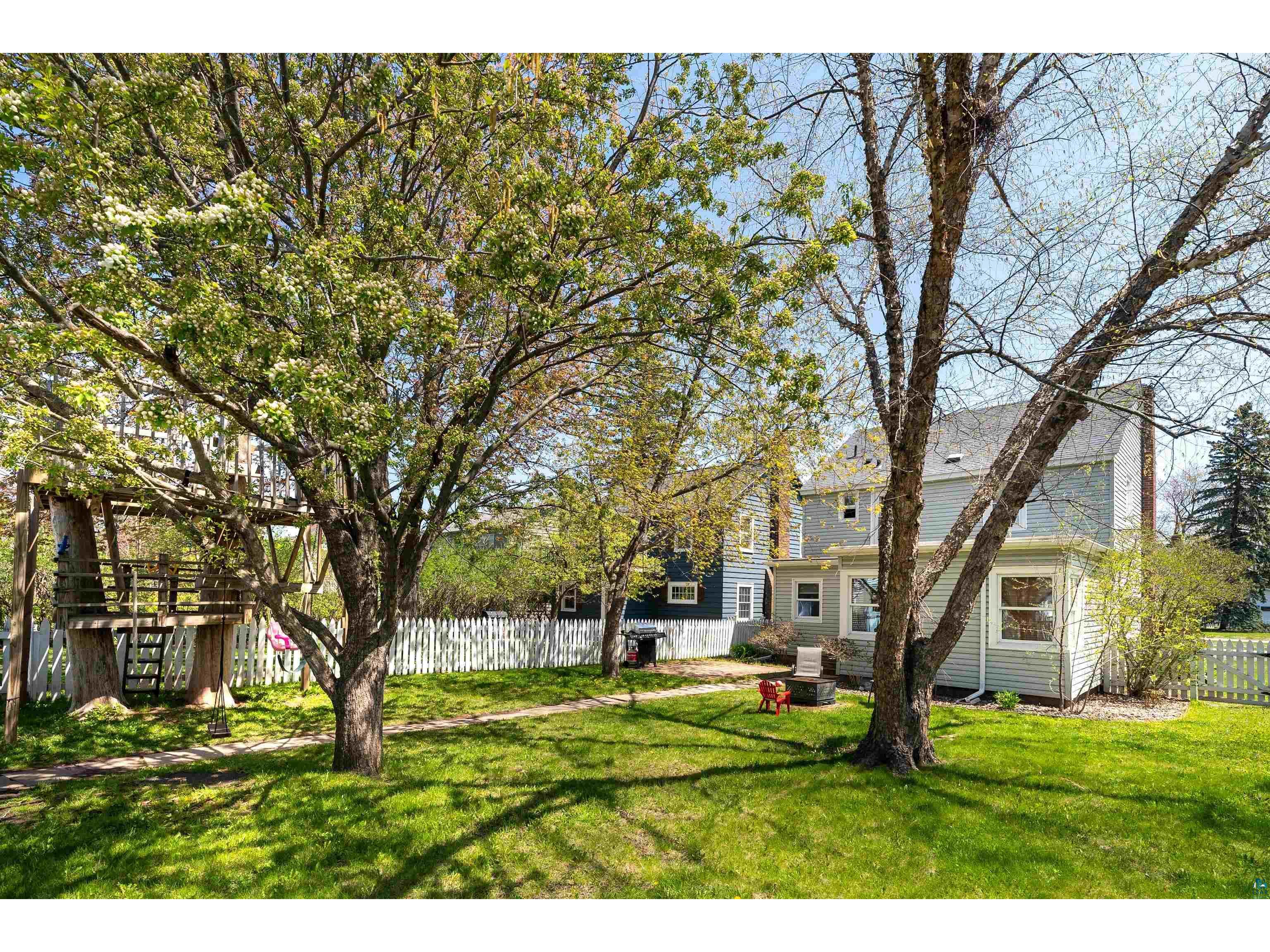 2431 Hammond Ave Superior WI 54880 6124889 image42