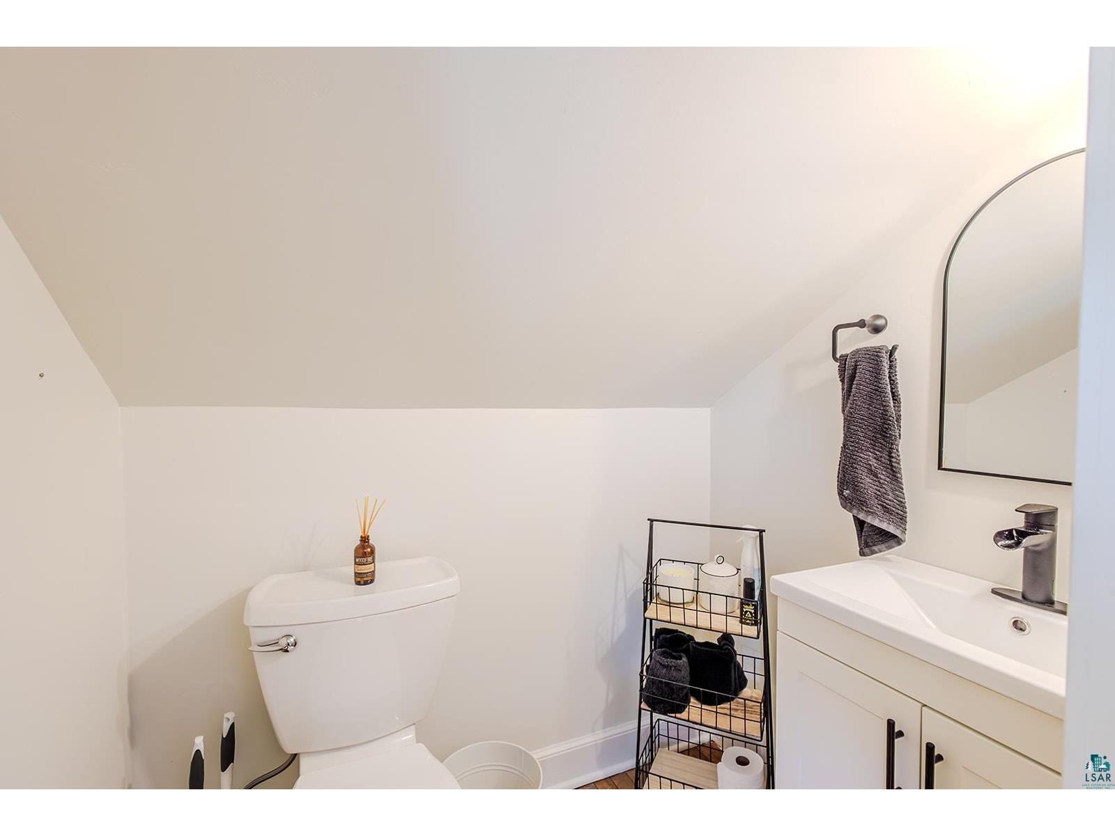 2431 Hughitt Ave Superior WI 54880 6125901 image19