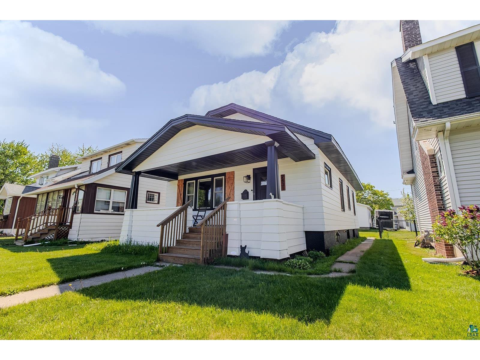 2431 Hughitt Ave Superior WI 54880 6125901 image2