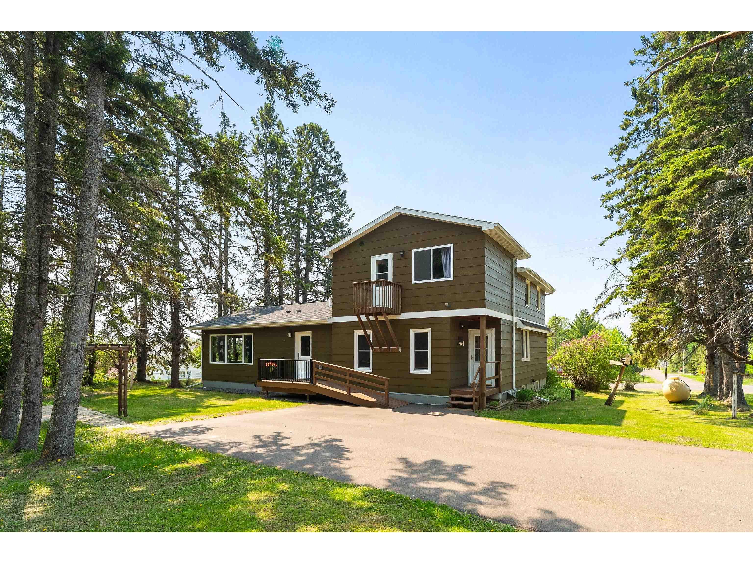 244 E 3rd St Knife River MN 55609 6119877 image1