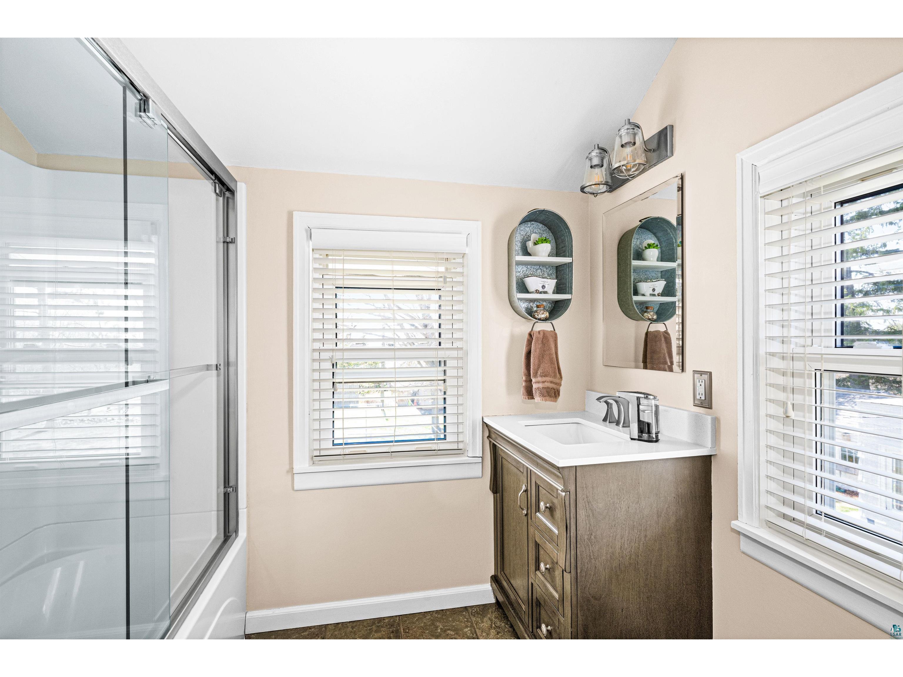 244 W Faribault St Duluth MN 55803 6125348 image19