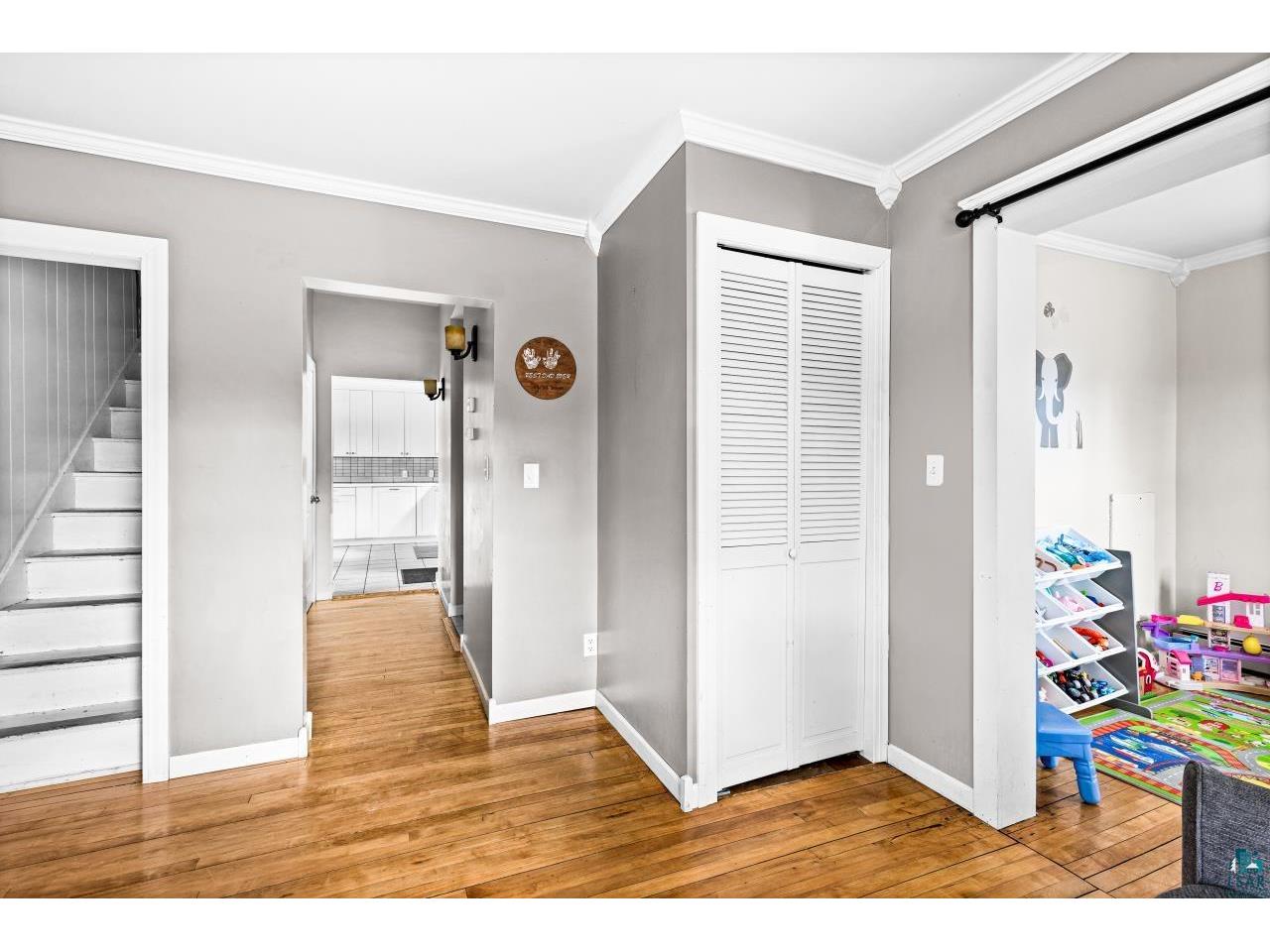 2440 Oakes Ave Superior WI 54880 6125228 image12