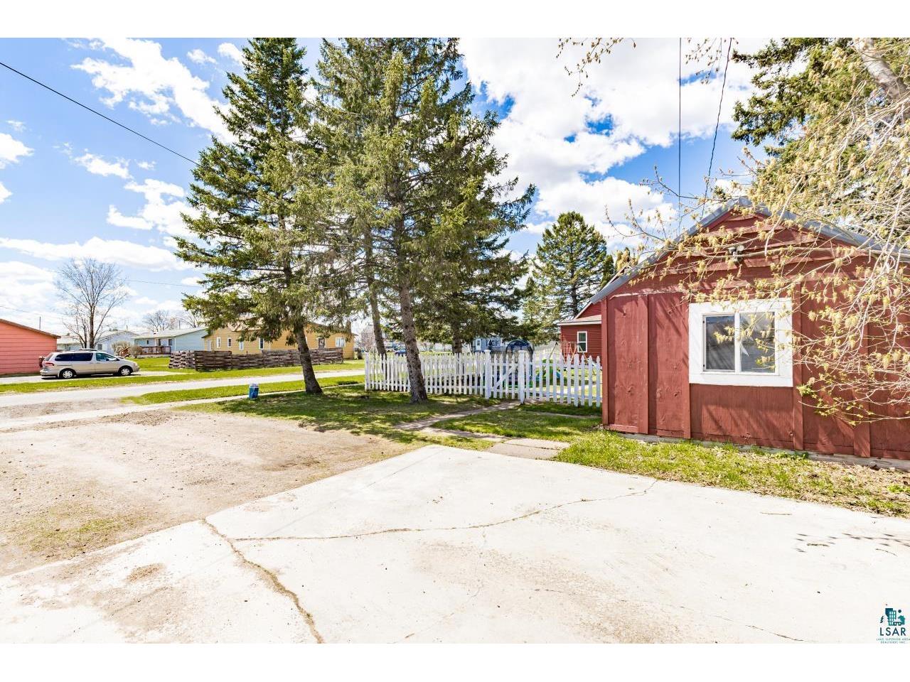 2440 Oakes Ave Superior WI 54880 6125228 image46